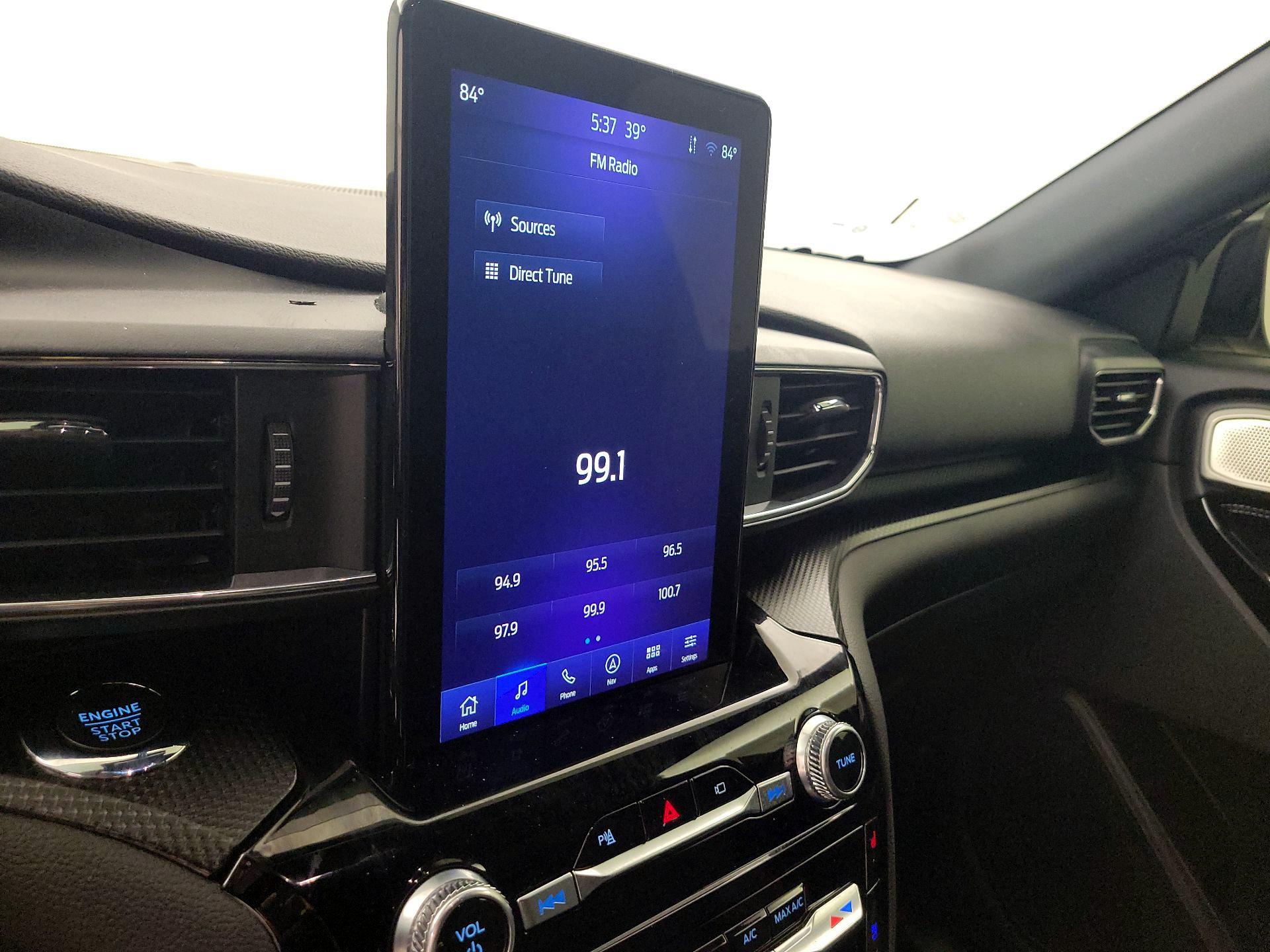 Thumbnail: 2022 Ford Explorer - 14