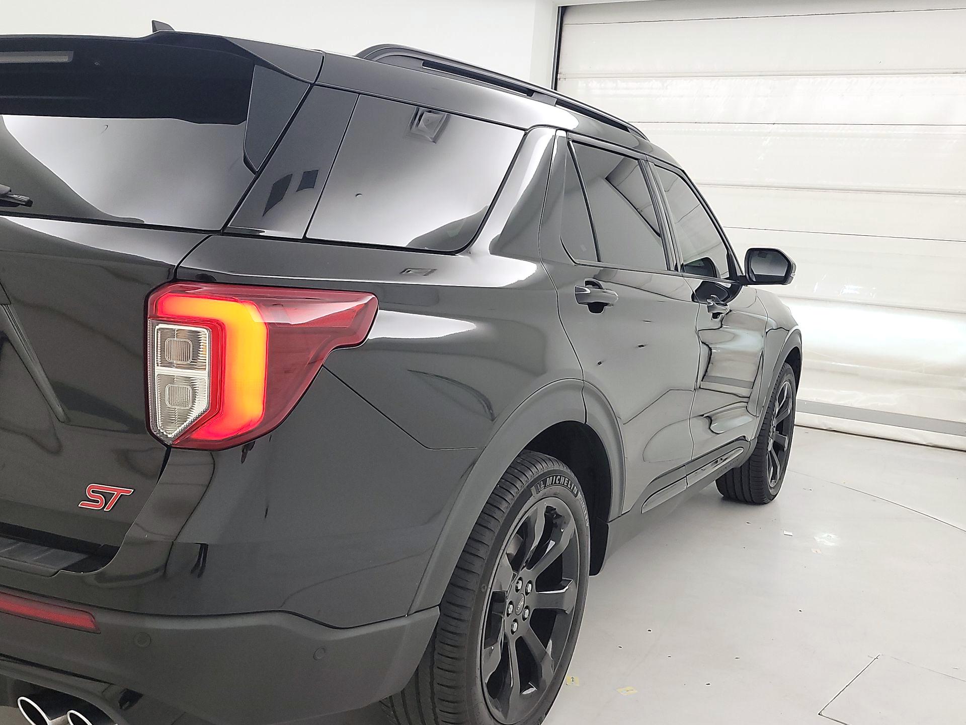 Thumbnail: 2022 Ford Explorer - 5