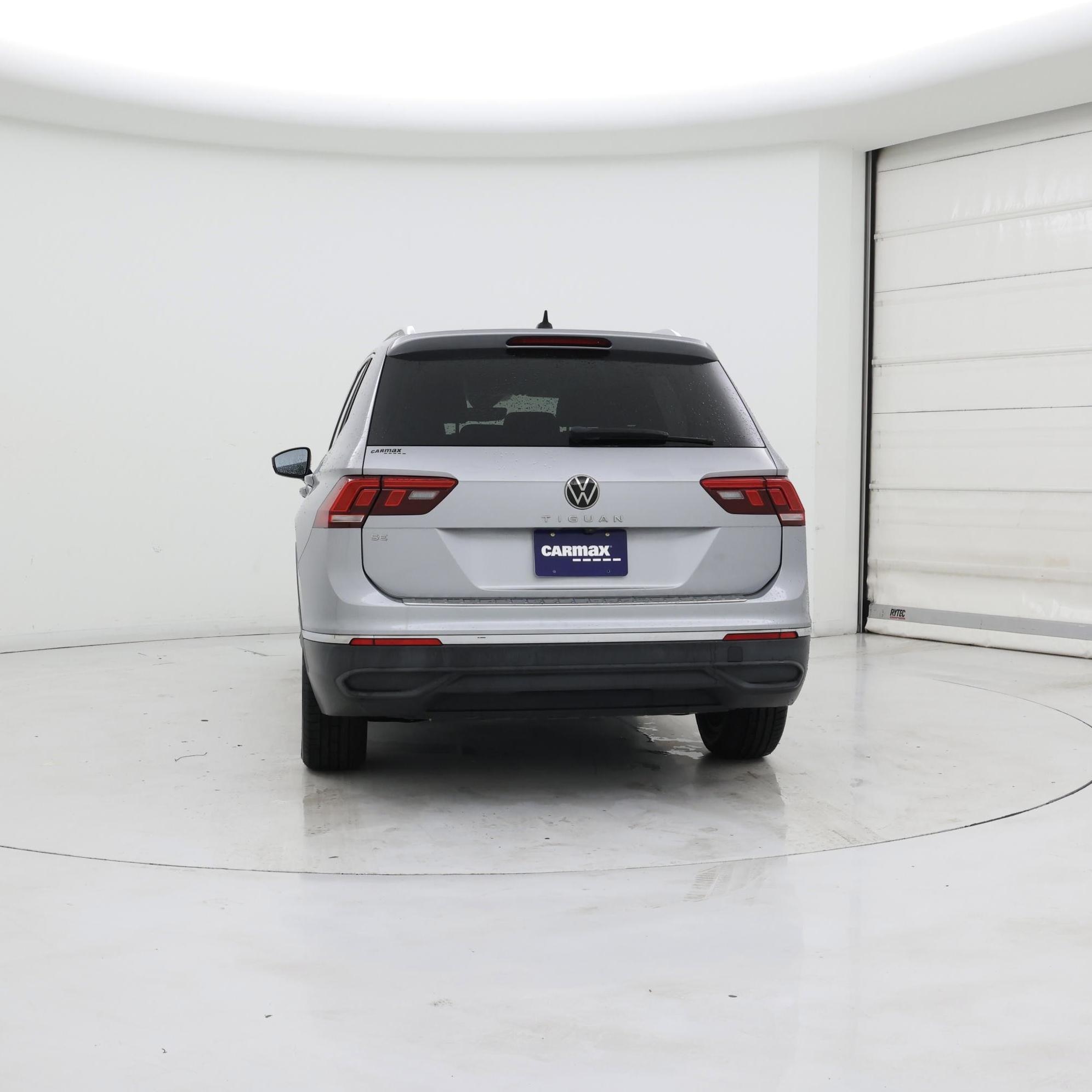 Thumbnail: 2022 Volkswagen Tiguan - 6