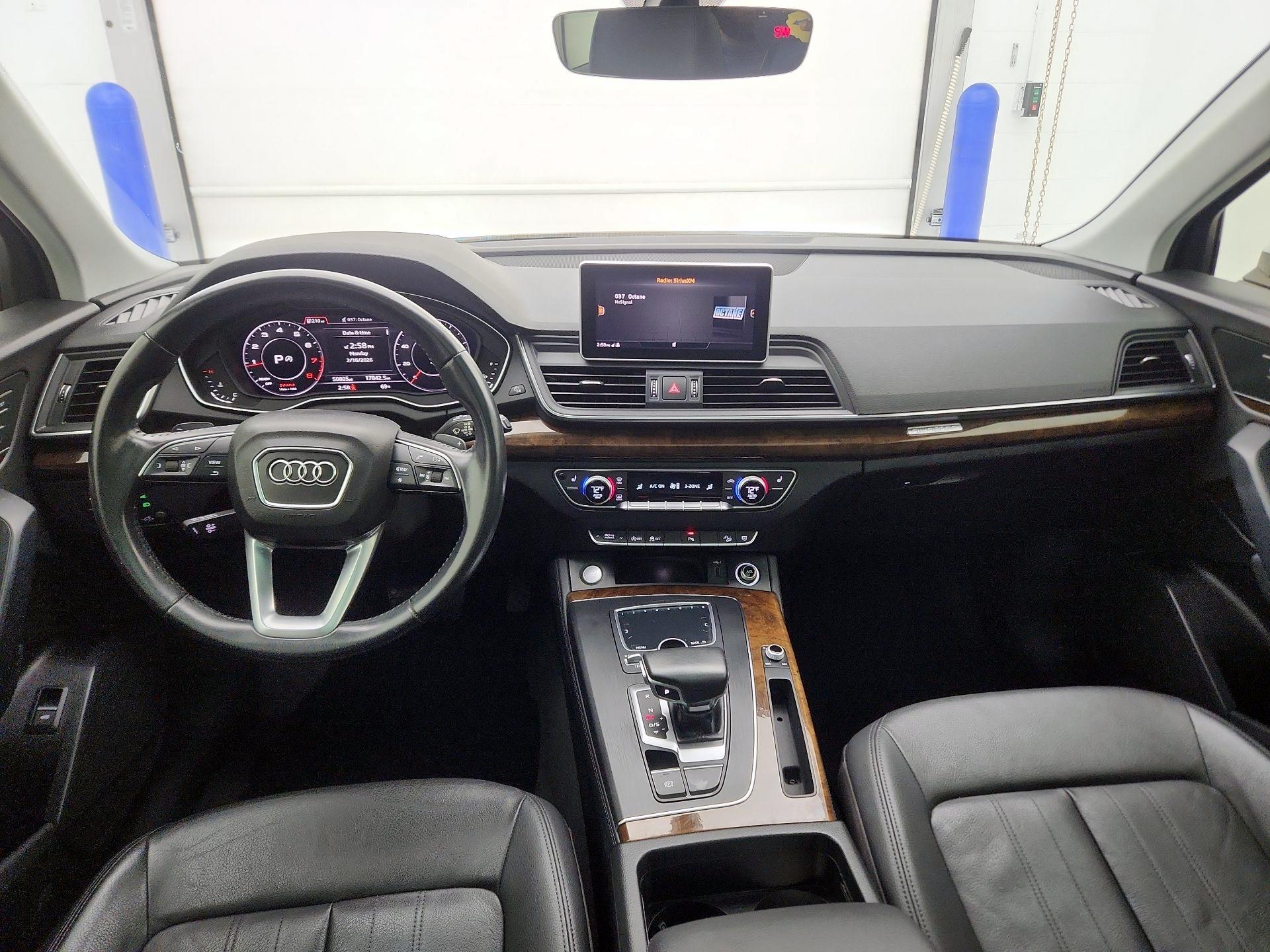 Thumbnail: 2020 Audi Q5 - 9