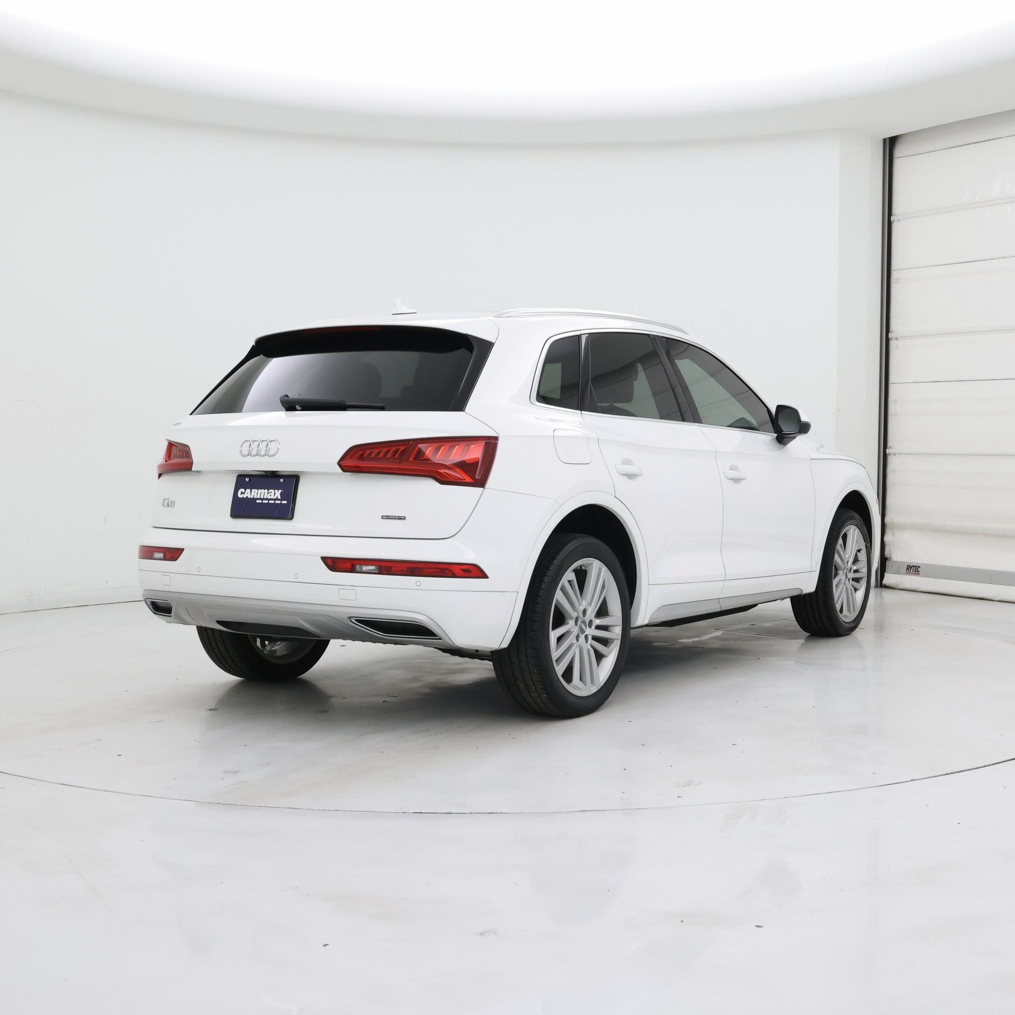 Thumbnail: 2020 Audi Q5 - 8