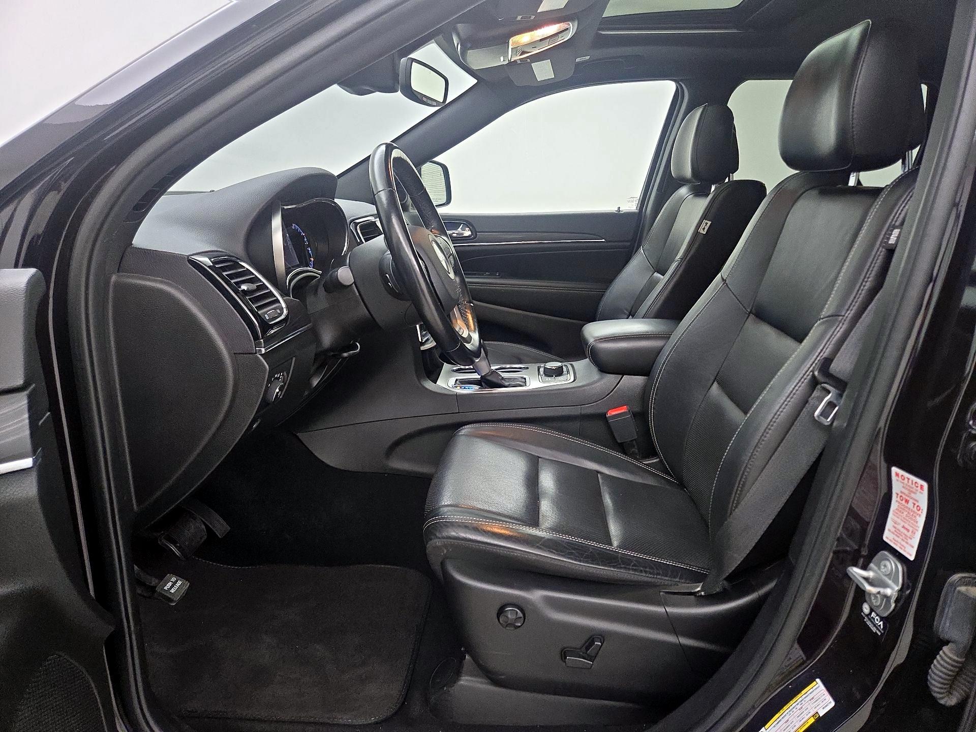 Thumbnail: 2021 Jeep Grand Cherokee - 11