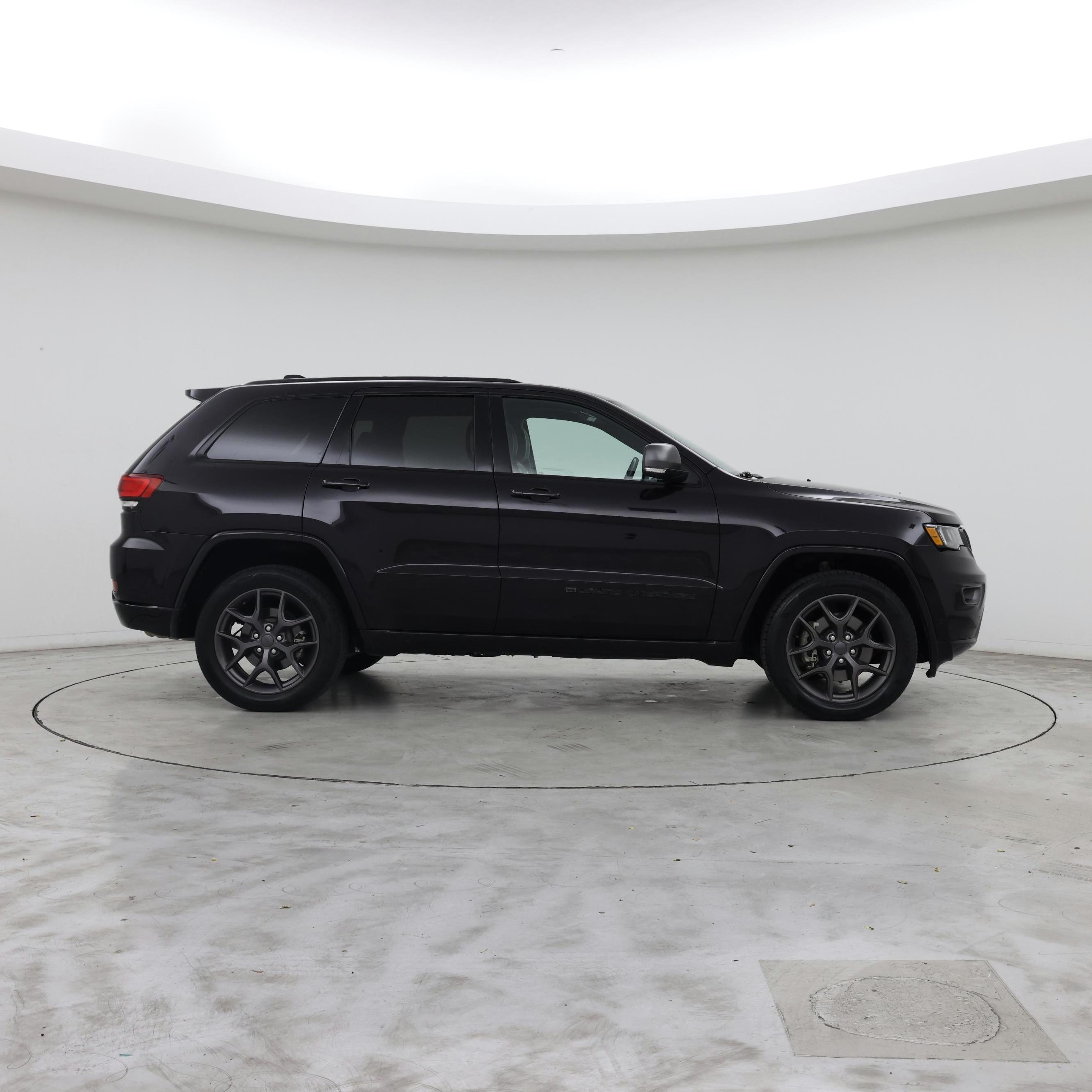Thumbnail: 2021 Jeep Grand Cherokee - 7