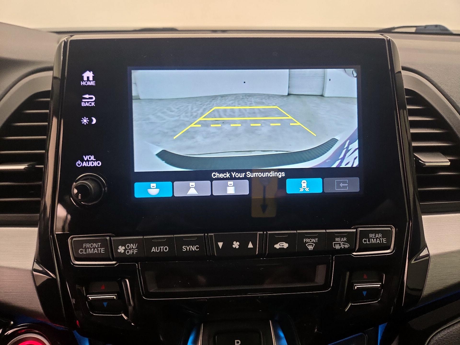 Thumbnail: 2023 Honda Odyssey - 15