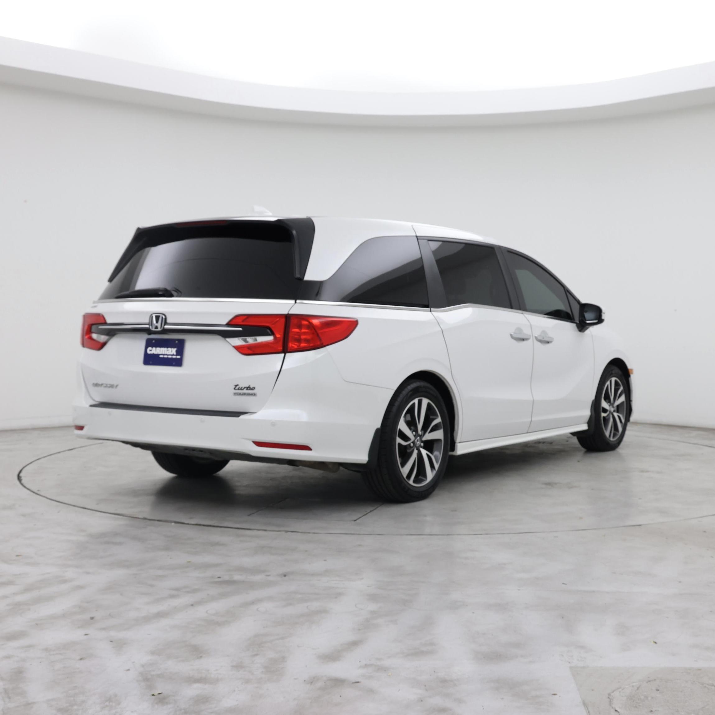 Thumbnail: 2023 Honda Odyssey - 8