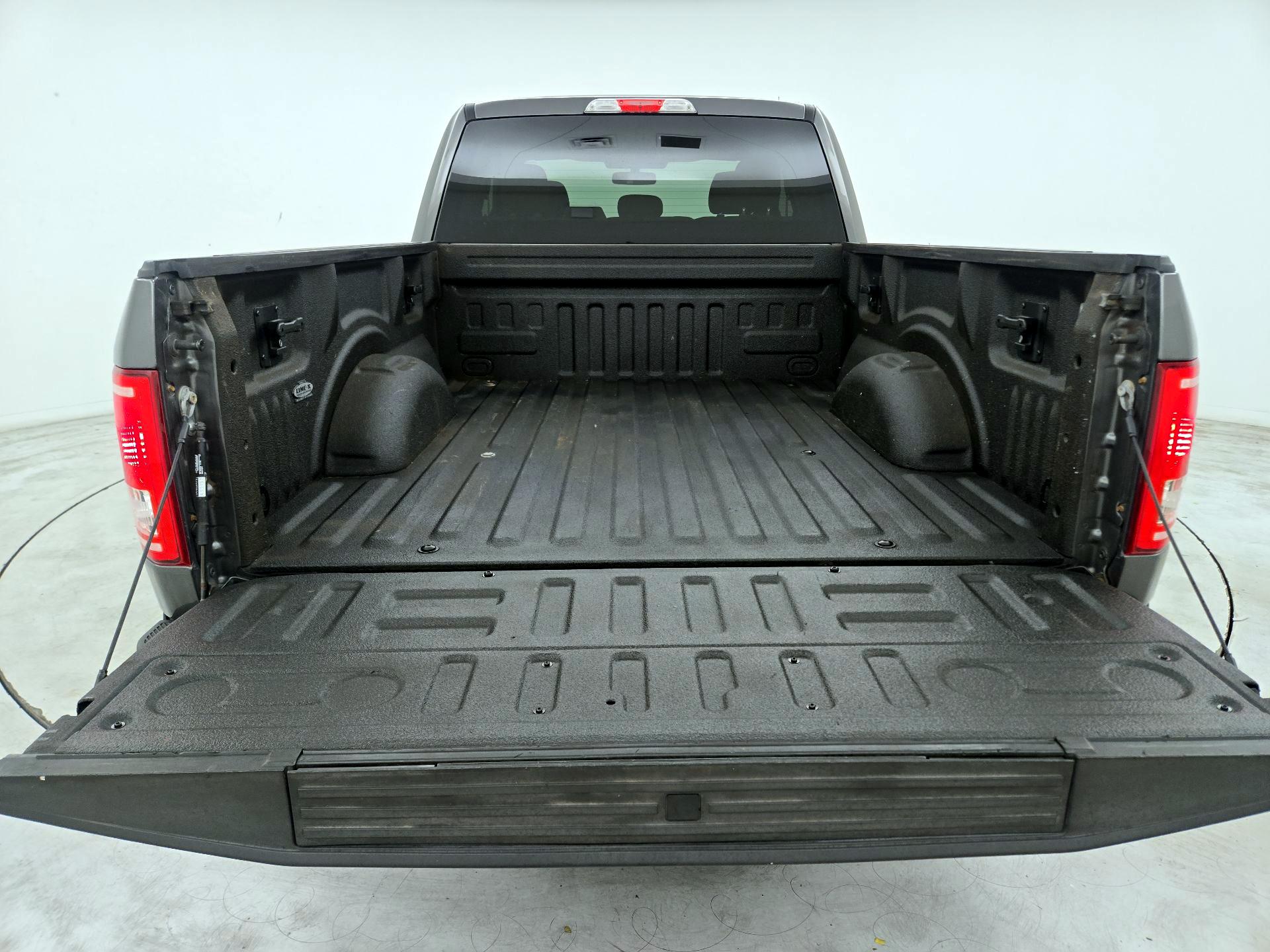 Thumbnail: 2015 Ford F-150 - 20