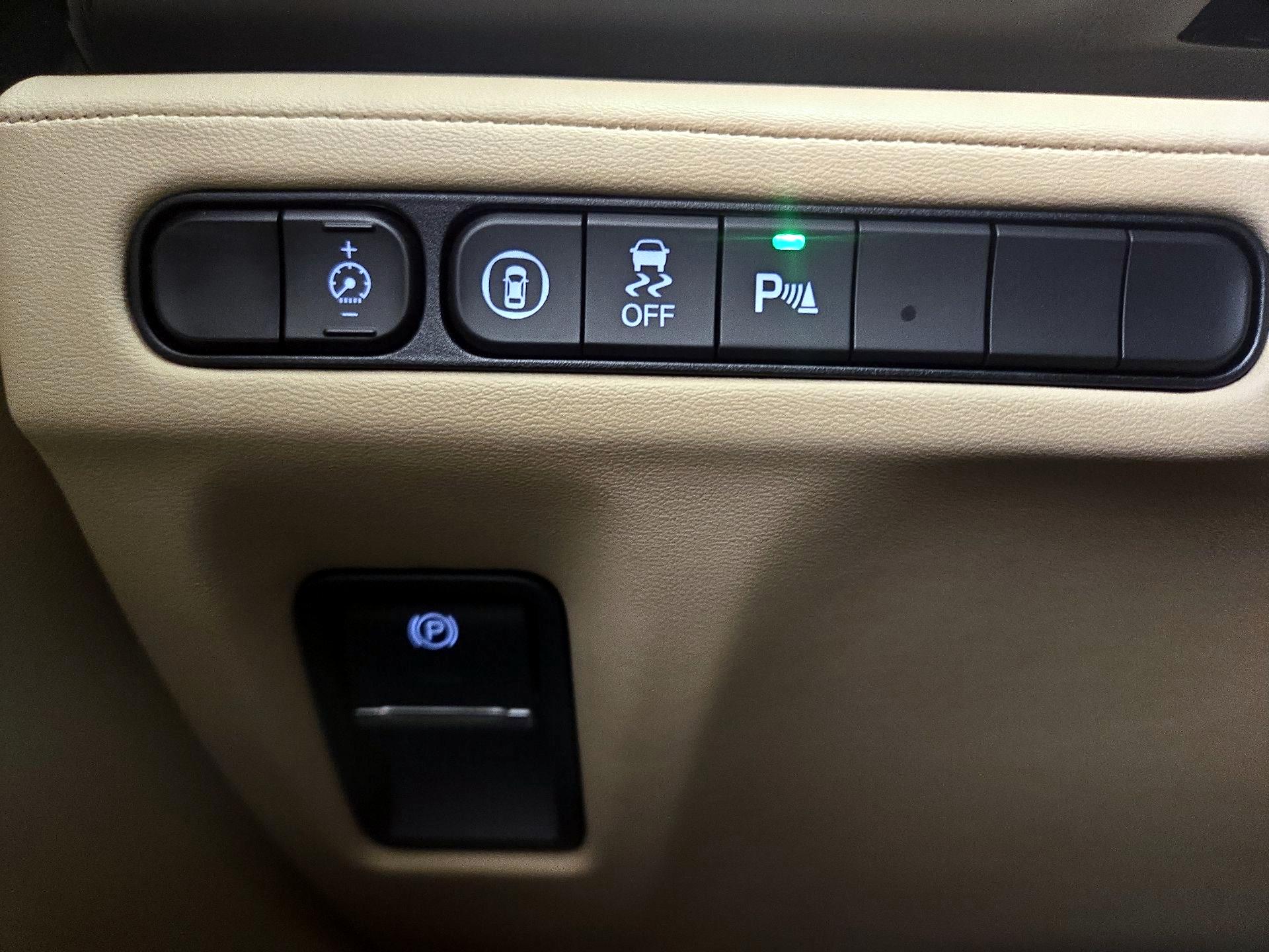 Thumbnail: 2022 Acura MDX - 13