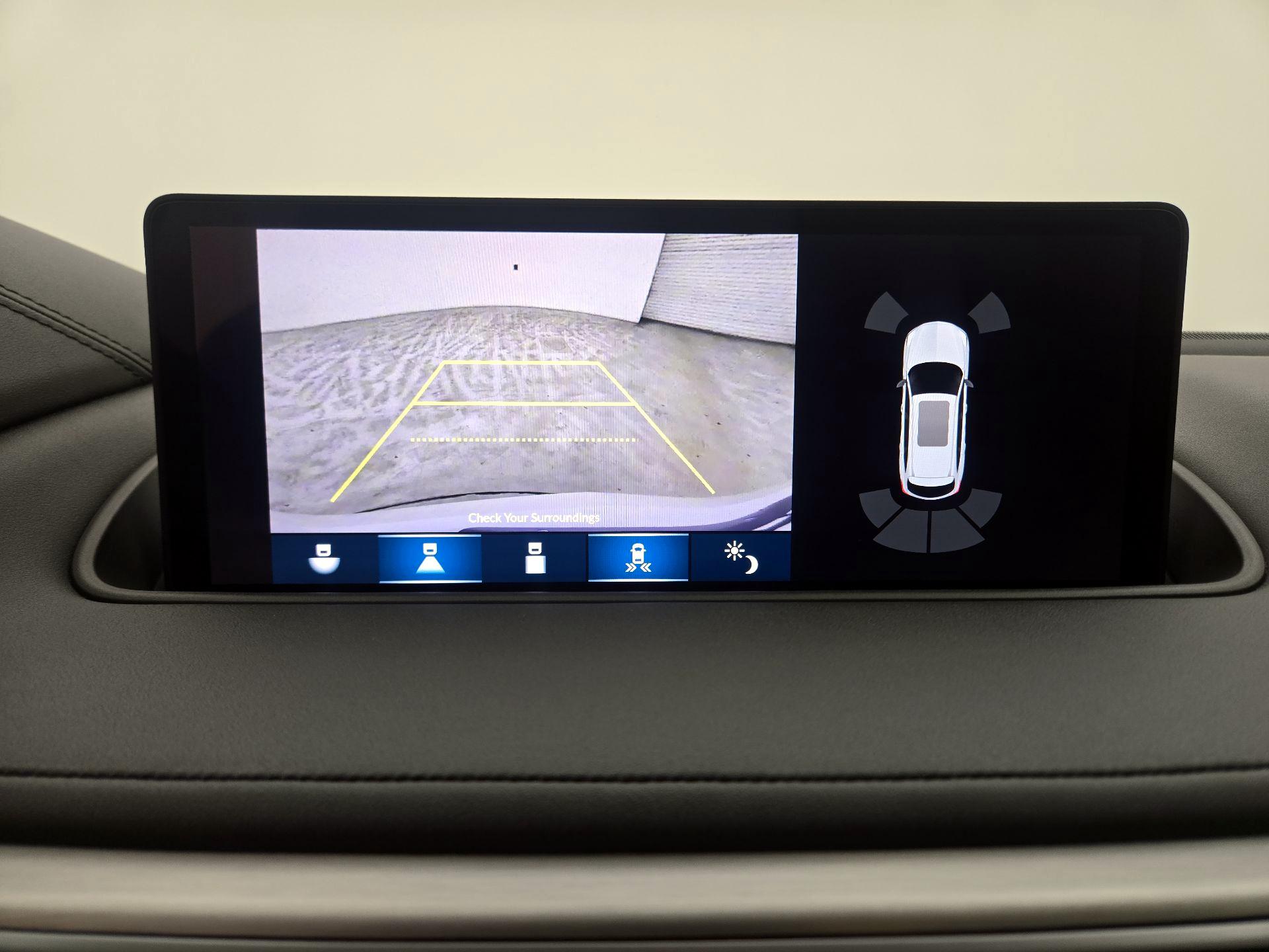 Thumbnail: 2022 Acura MDX - 15