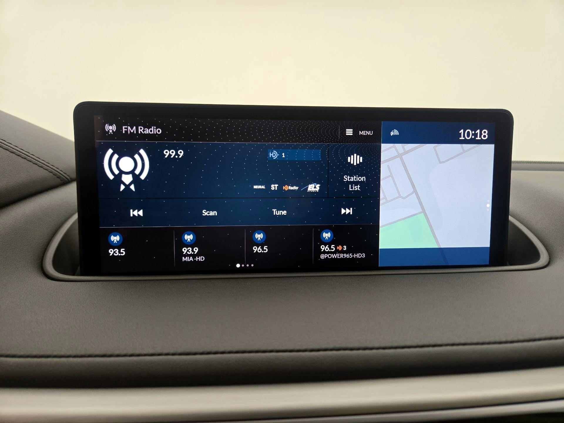 Thumbnail: 2022 Acura MDX - 16