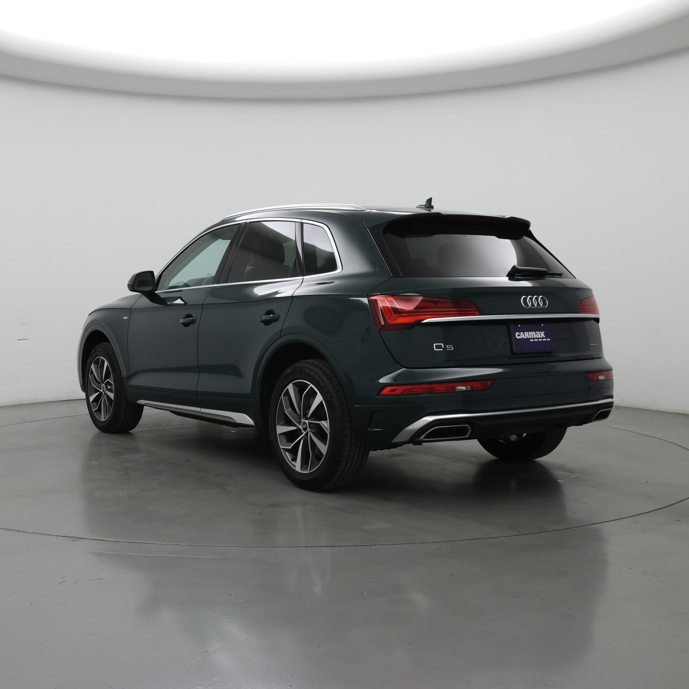 Thumbnail: 2022 Audi Q5 - 2