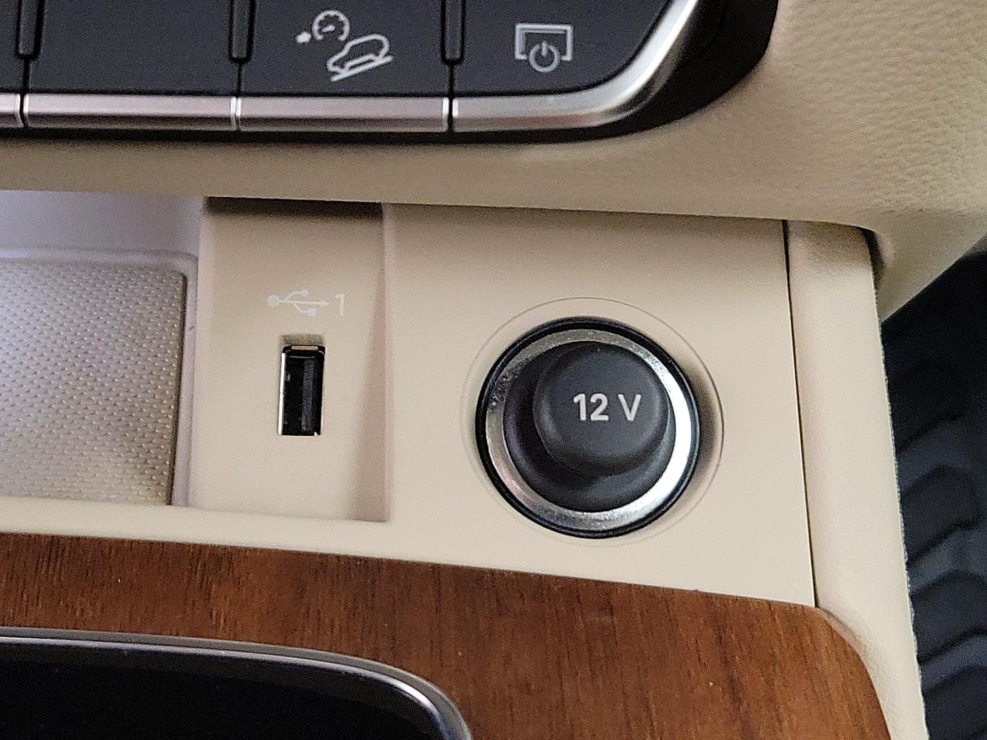 Thumbnail: 2022 Audi Q5 - 19