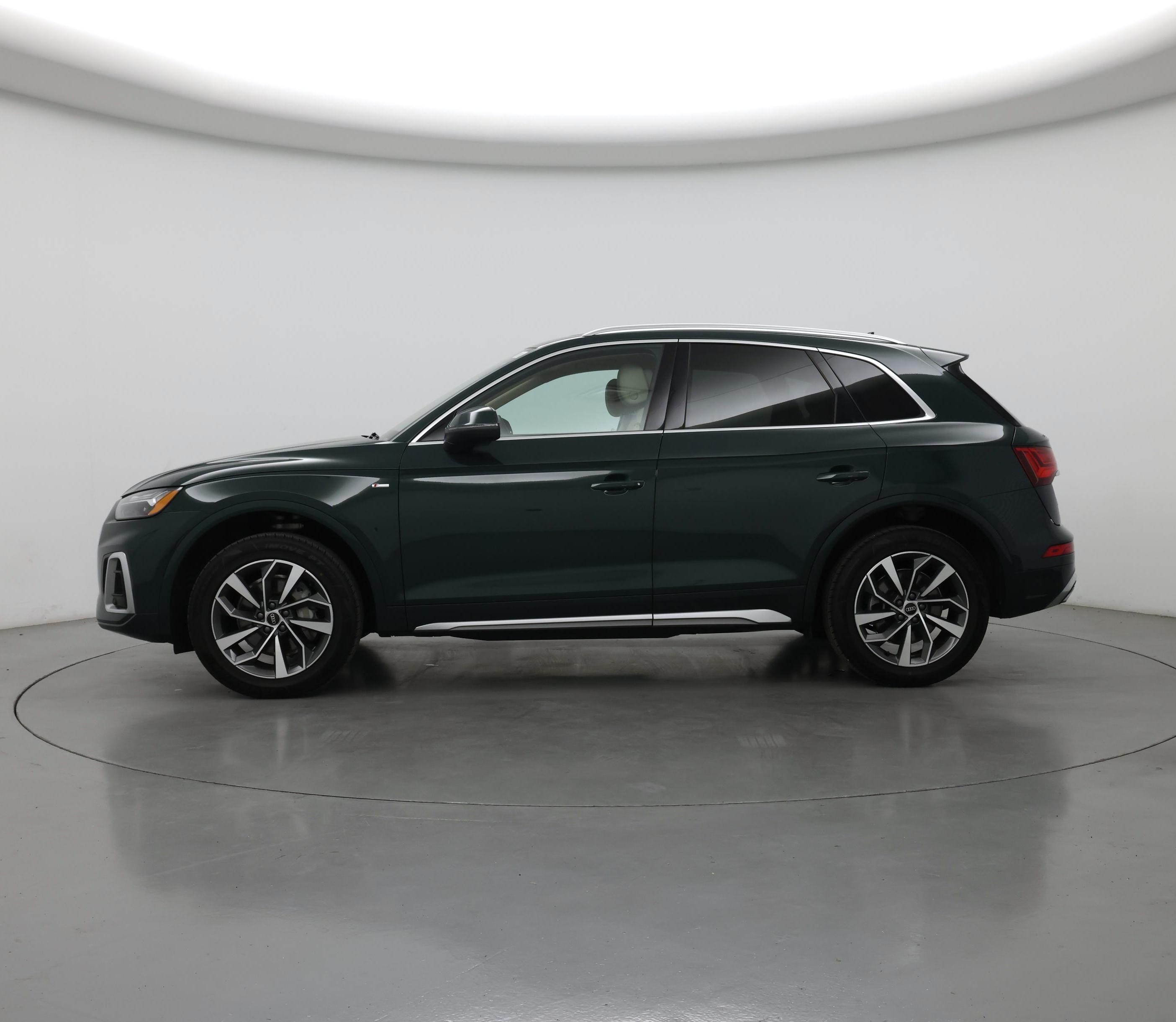 Thumbnail: 2022 Audi Q5 - 3