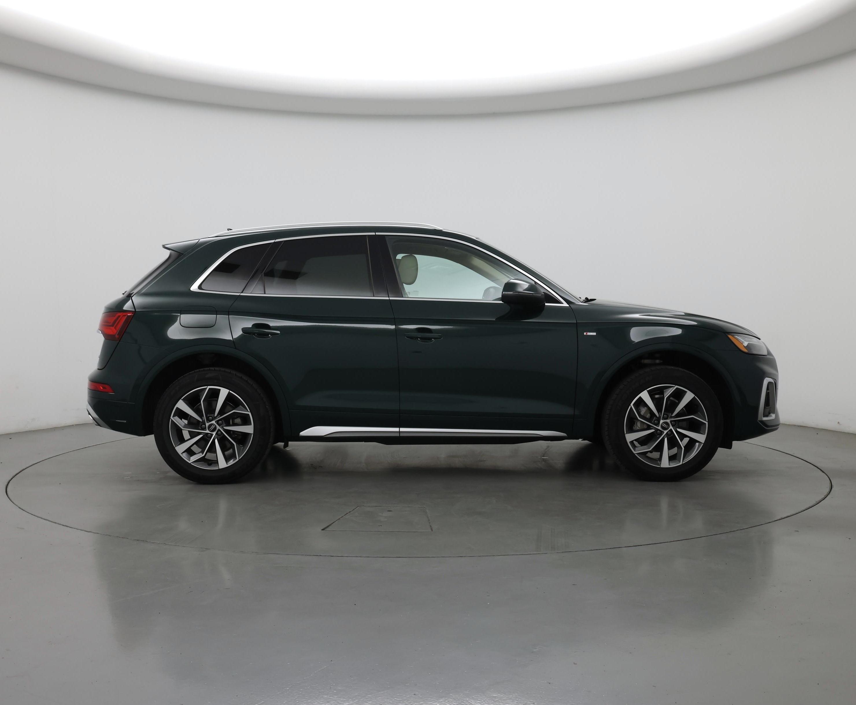 Thumbnail: 2022 Audi Q5 - 7