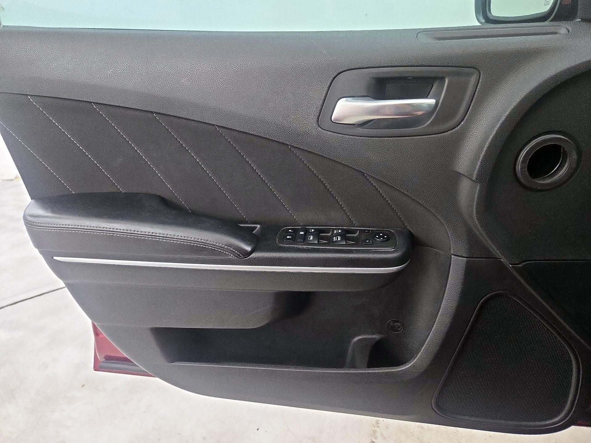 Thumbnail: 2021 Dodge Charger - 12