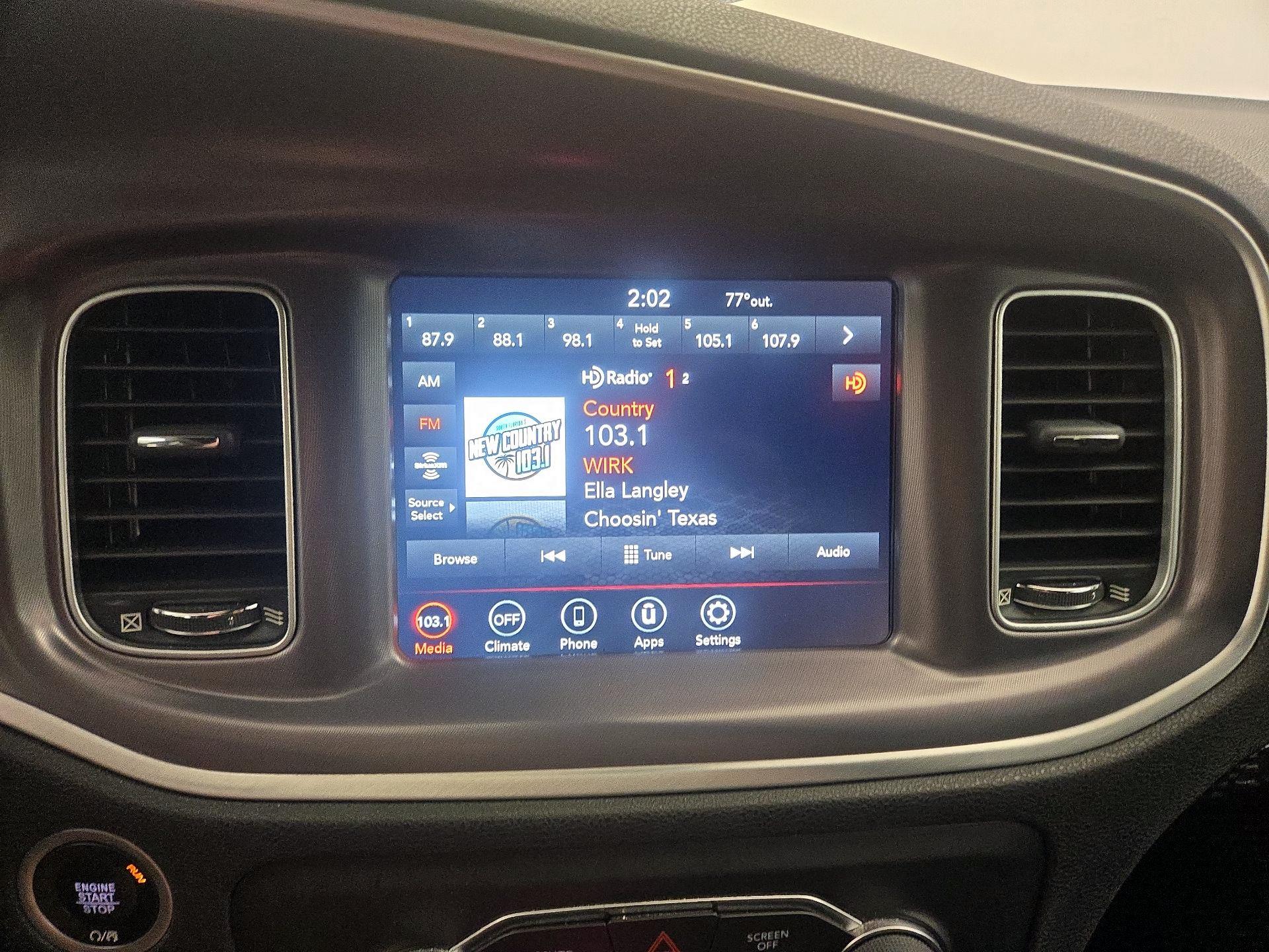 Thumbnail: 2021 Dodge Charger - 15