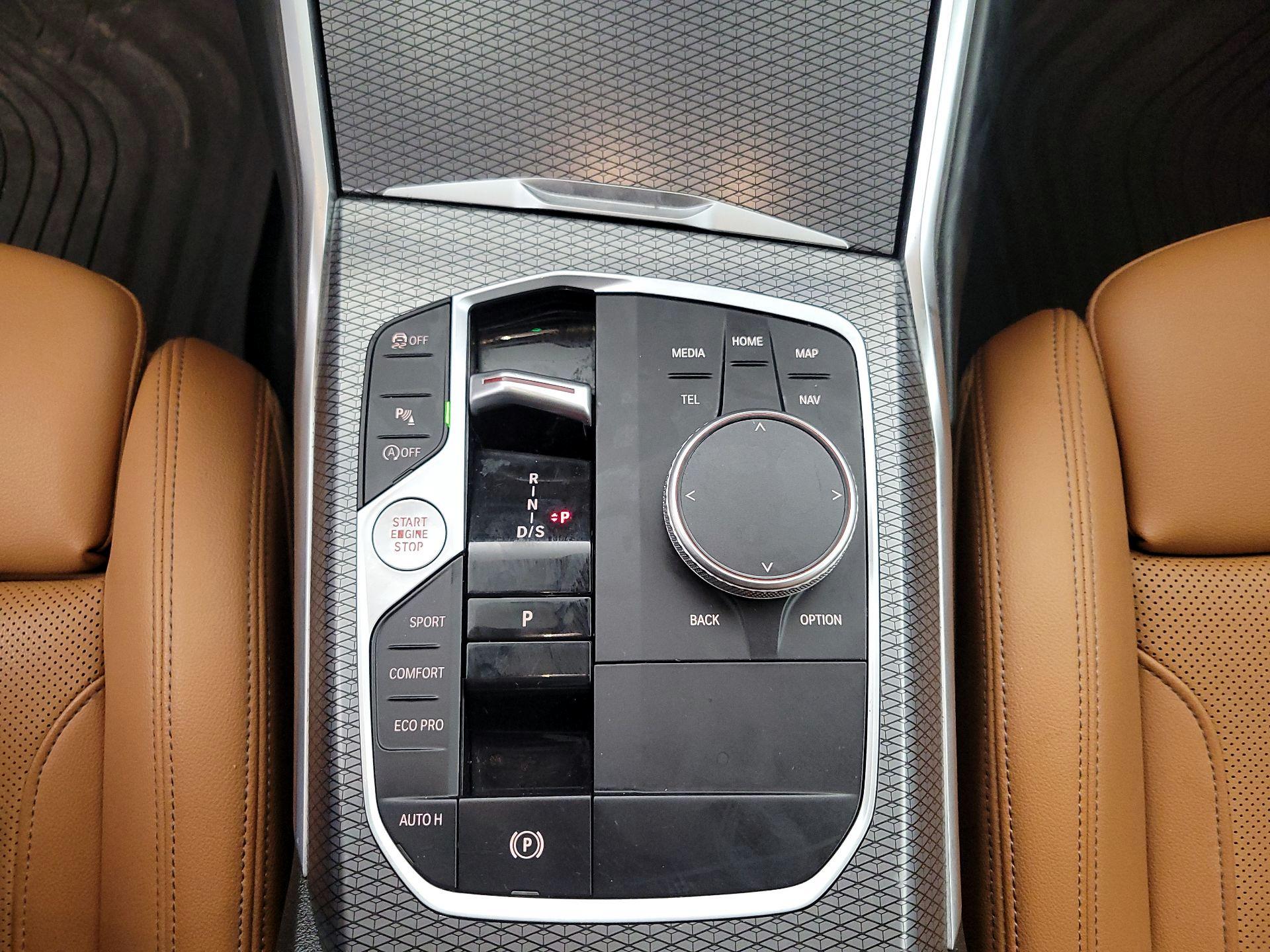 Thumbnail: 2023 BMW 3 Series - 18