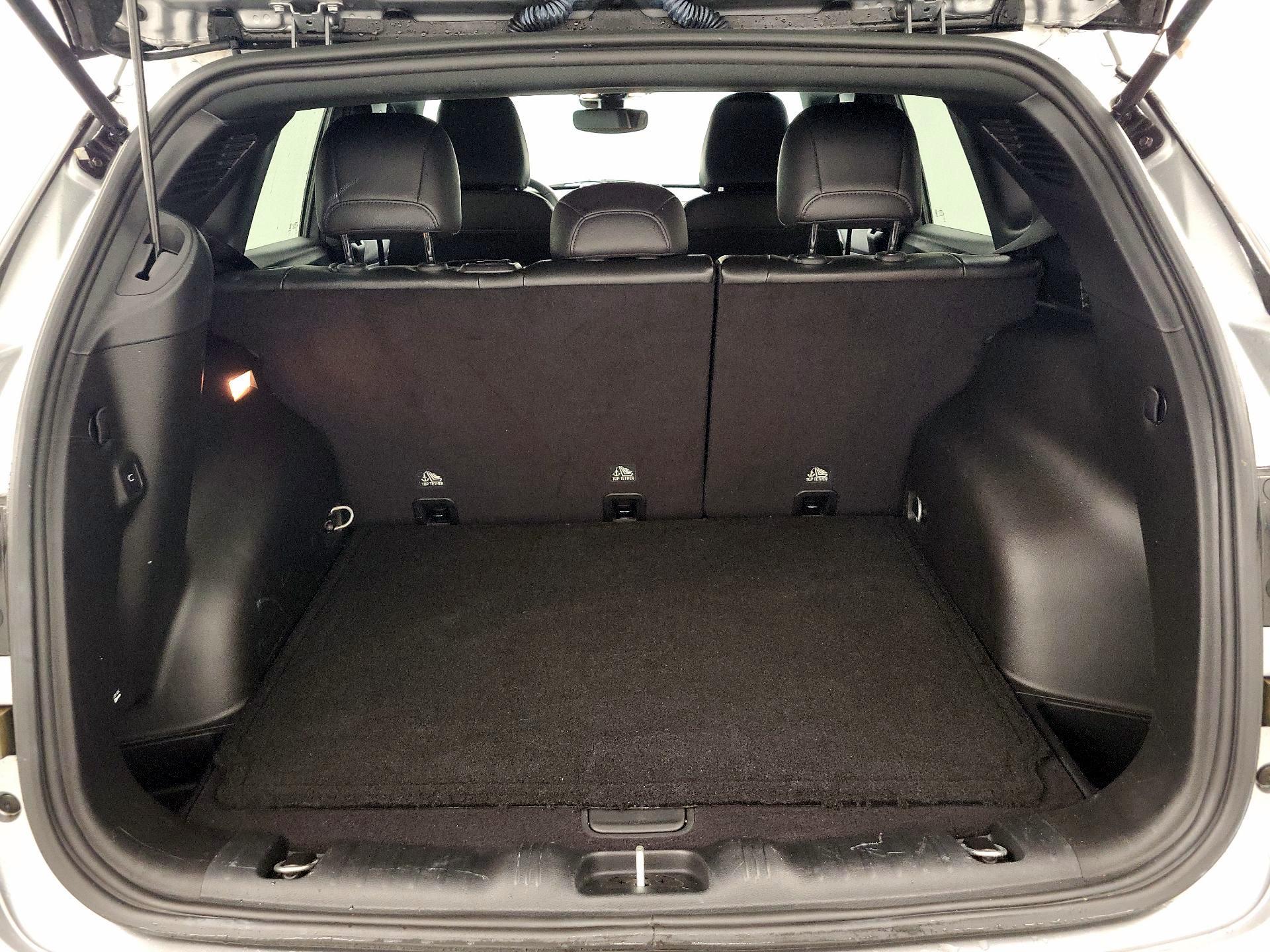 Thumbnail: 2023 Jeep Compass - 20