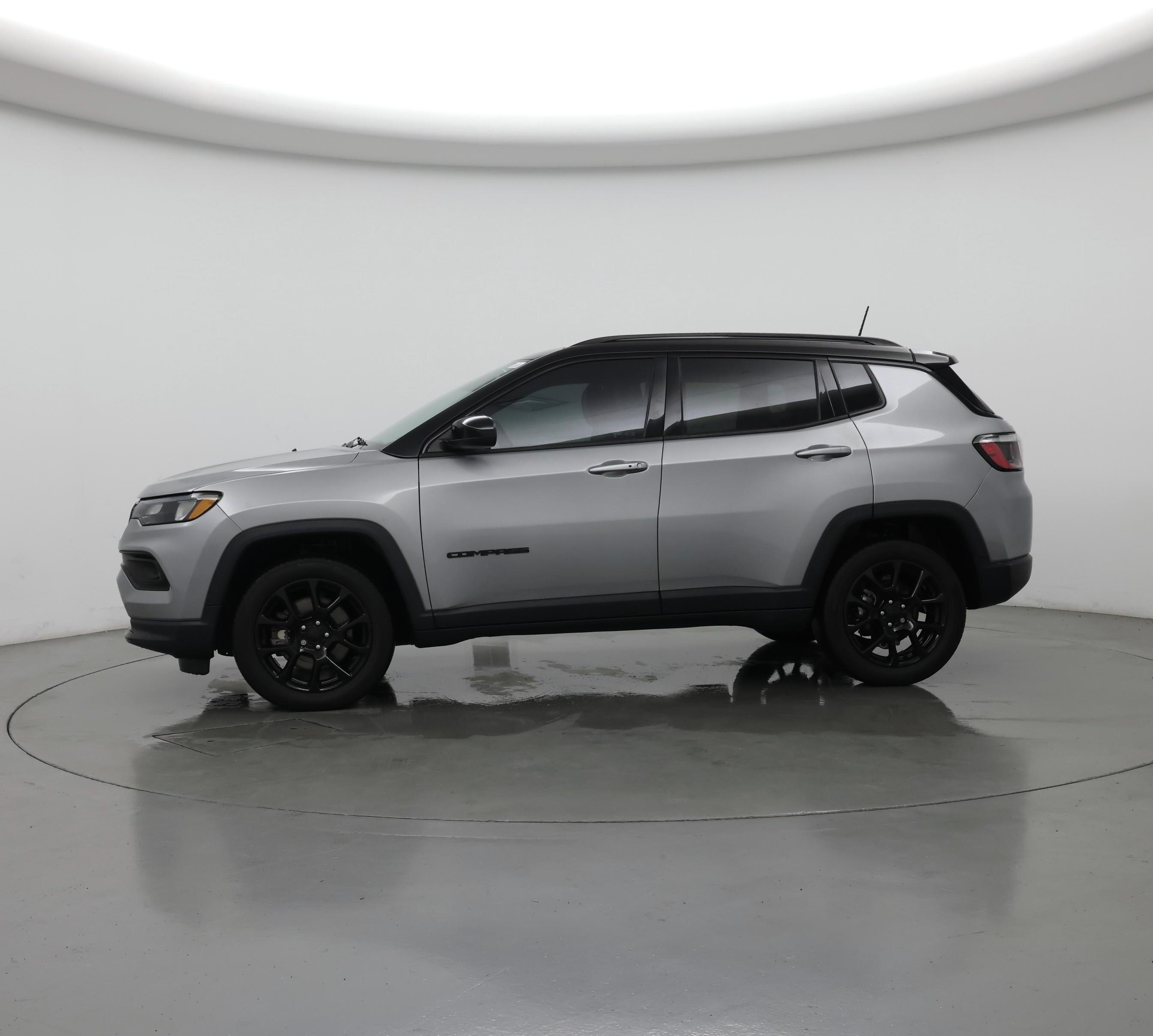 Thumbnail: 2023 Jeep Compass - 3