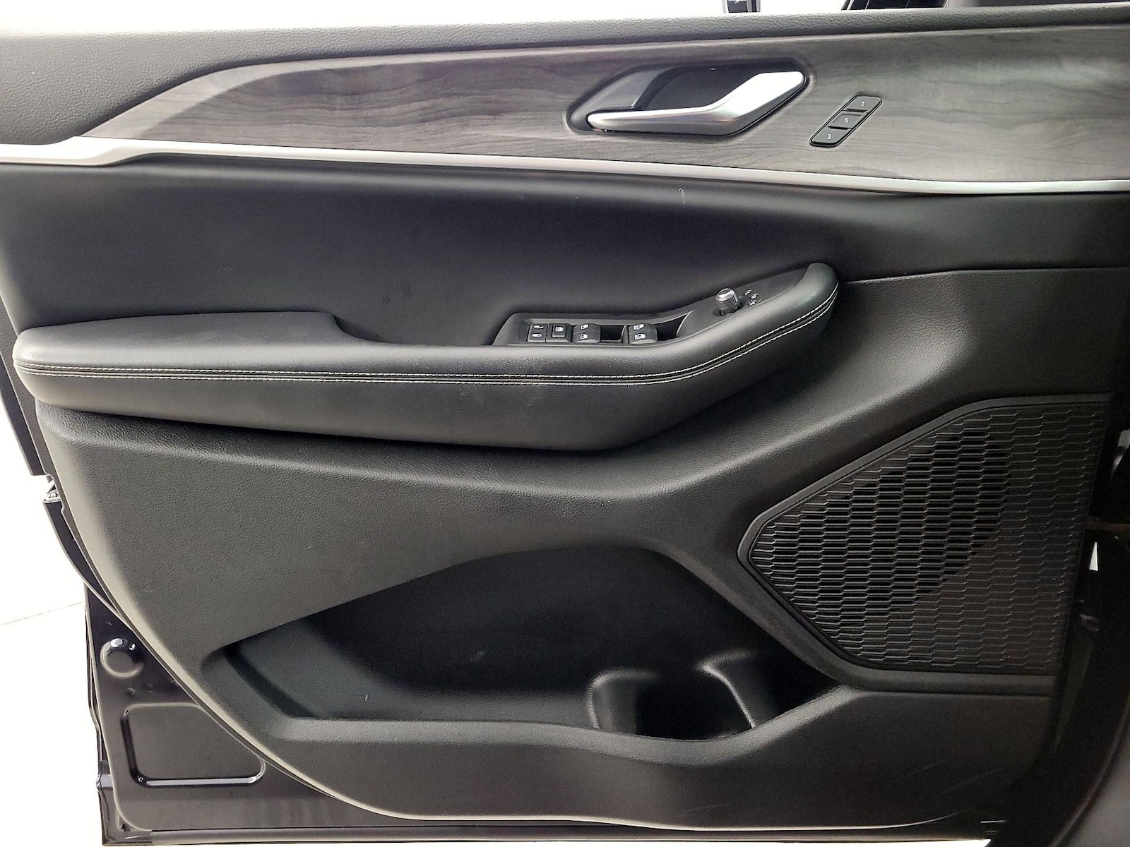 2023 Jeep Grand Cherokee L Limited - Photo 13