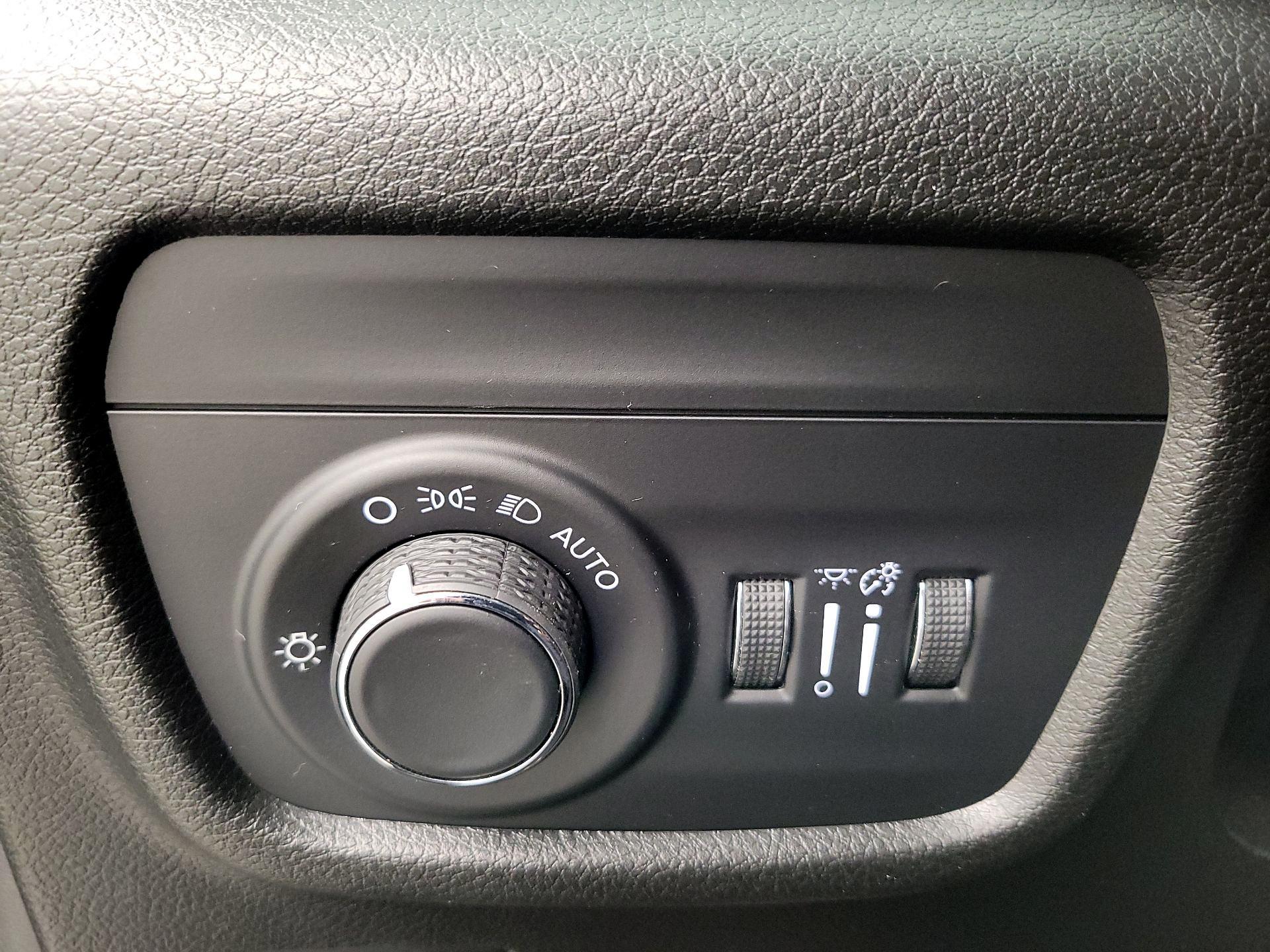 Thumbnail: 2023 Jeep Grand Cherokee L - 13