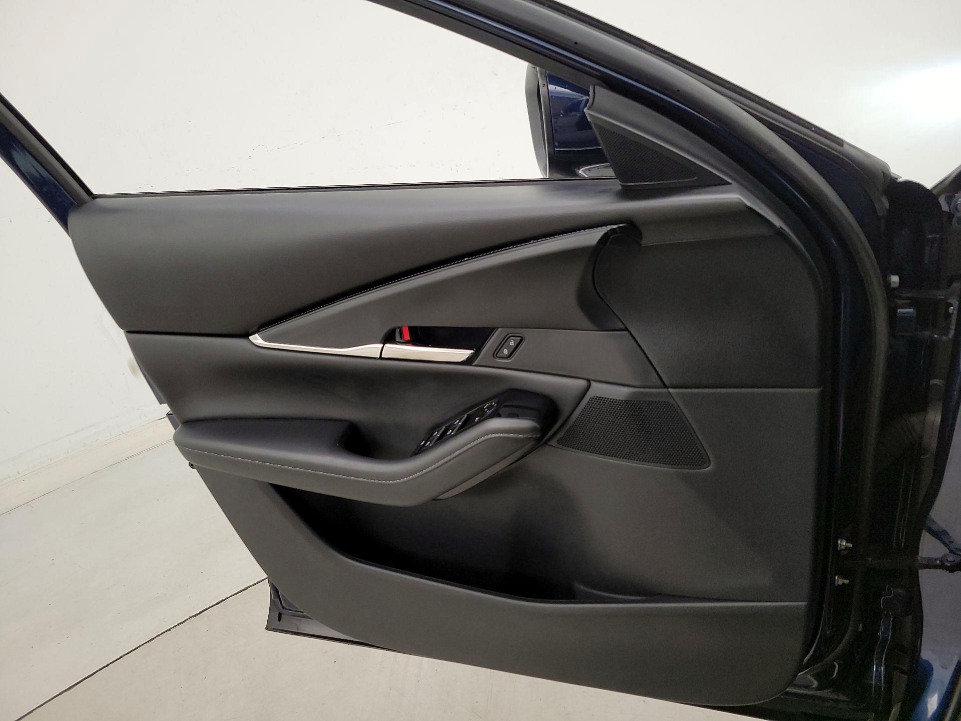 Thumbnail: 2023 Mazda CX-30 - 12