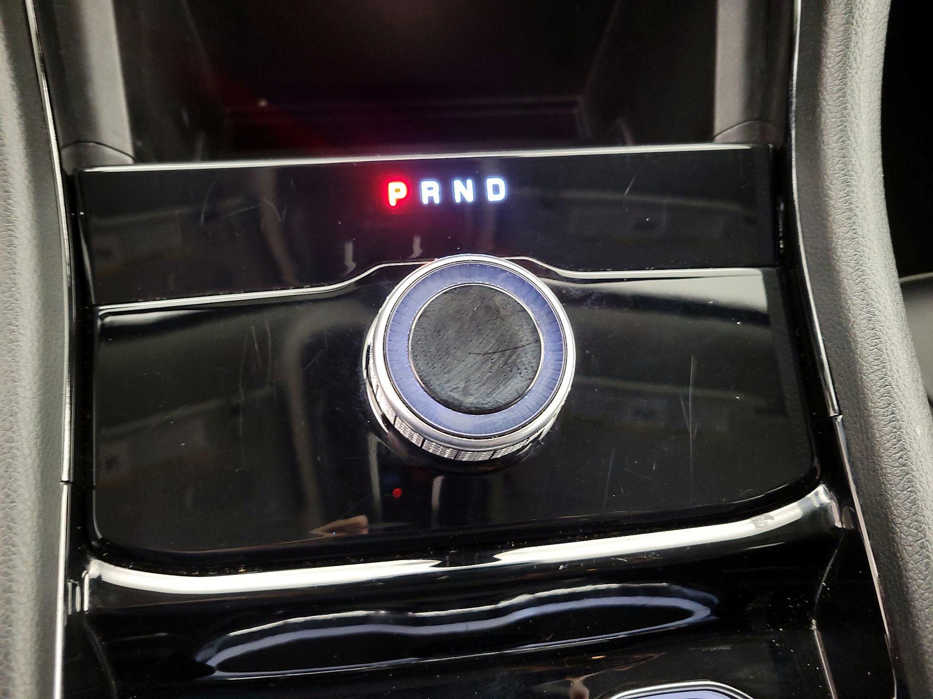 Thumbnail: 2023 Jeep Grand Cherokee - 18