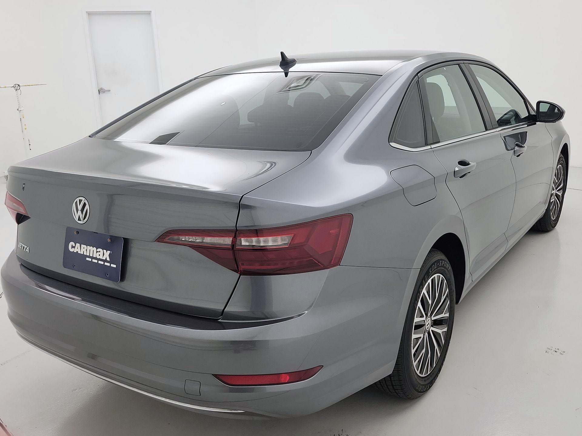 Thumbnail: 2021 Volkswagen Jetta - 5