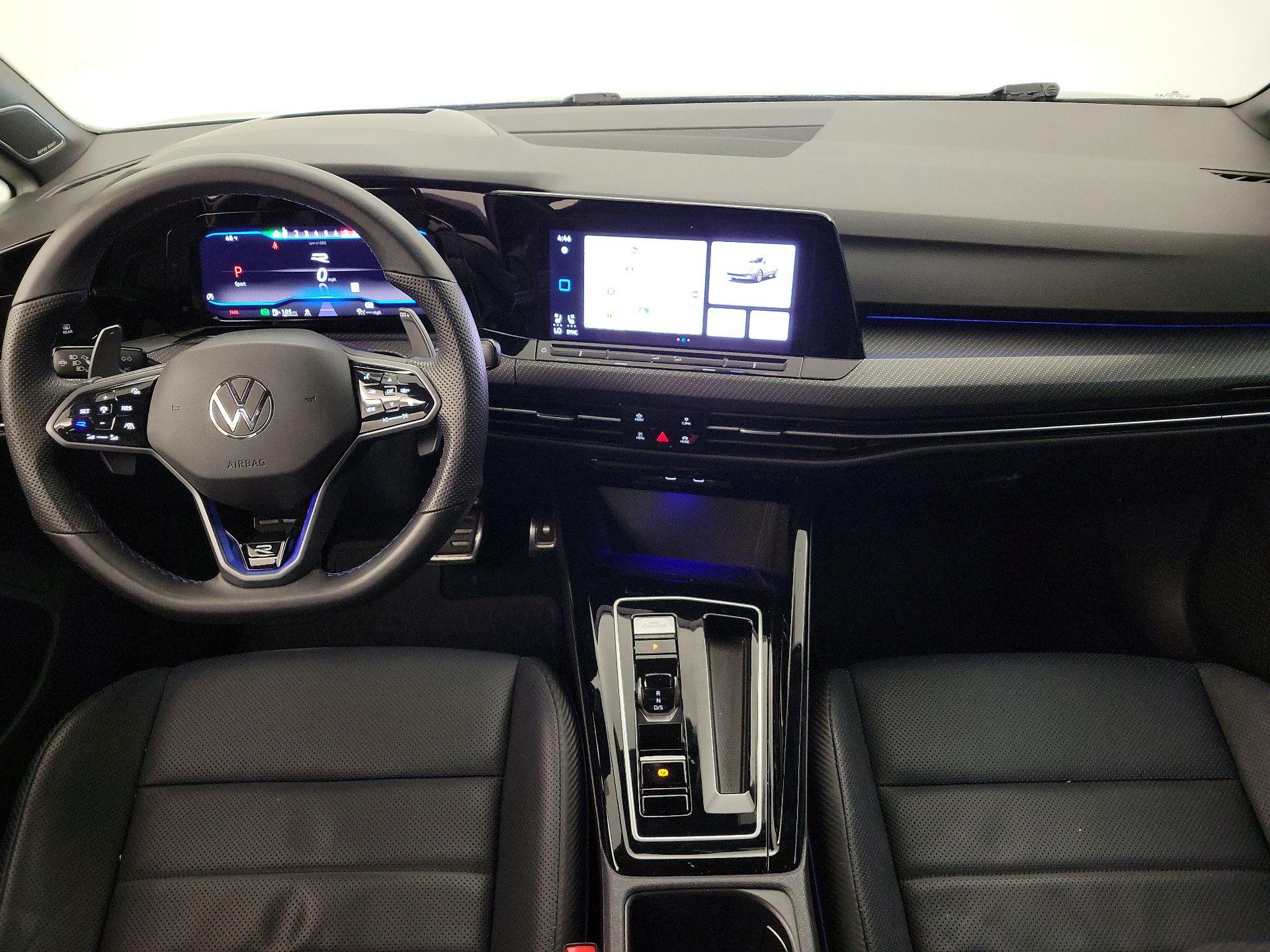 Thumbnail: 2023 Volkswagen Golf - 9