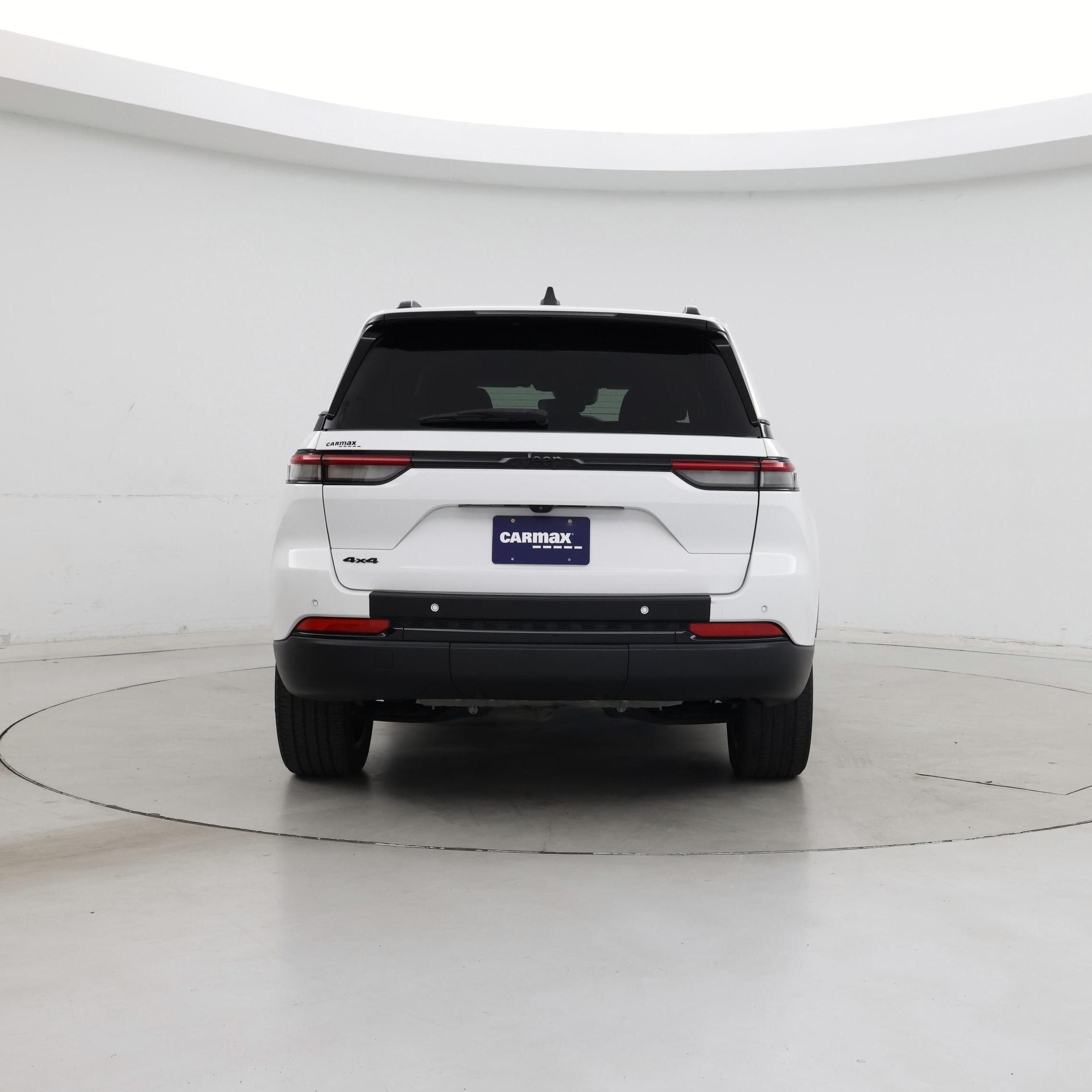 Thumbnail: 2023 Jeep Grand Cherokee - 6