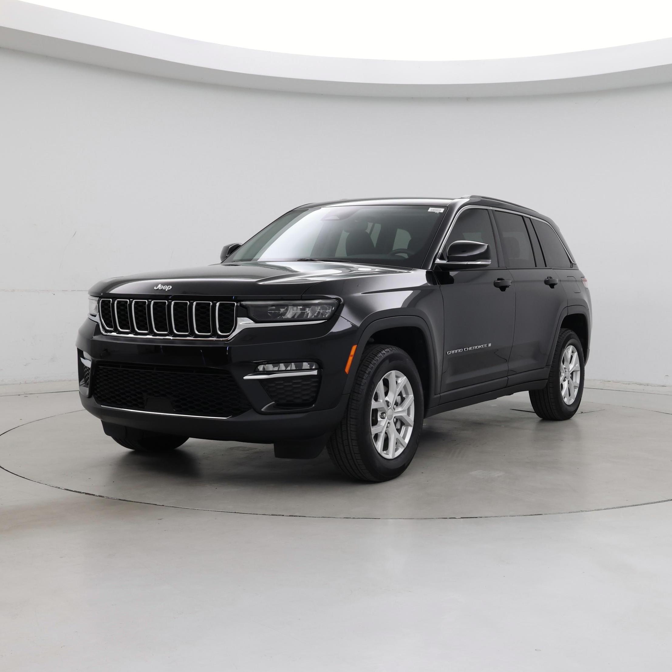 Thumbnail: 2023 Jeep Grand Cherokee - 4