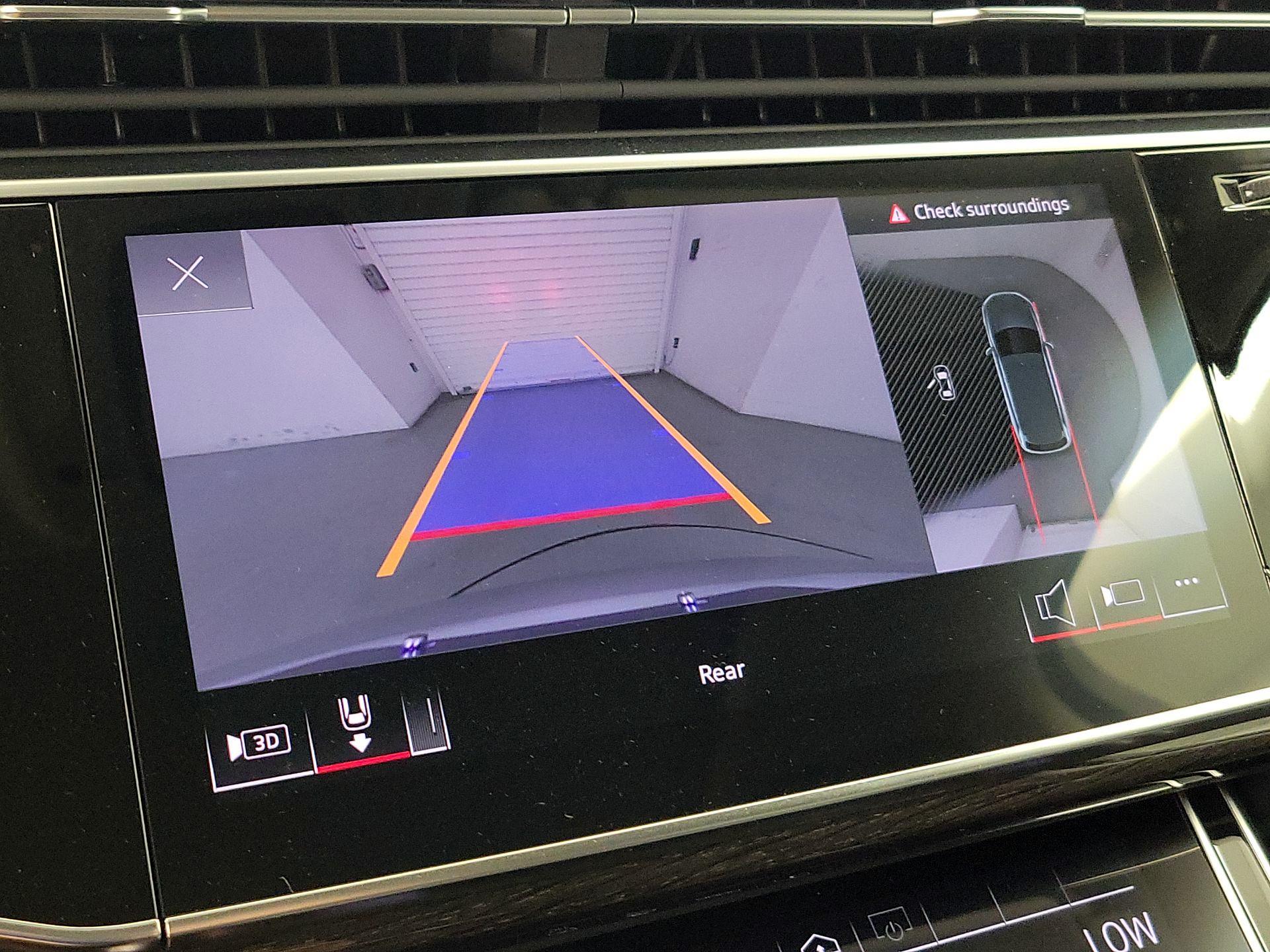 Thumbnail: 2022 Audi Q7 - 15