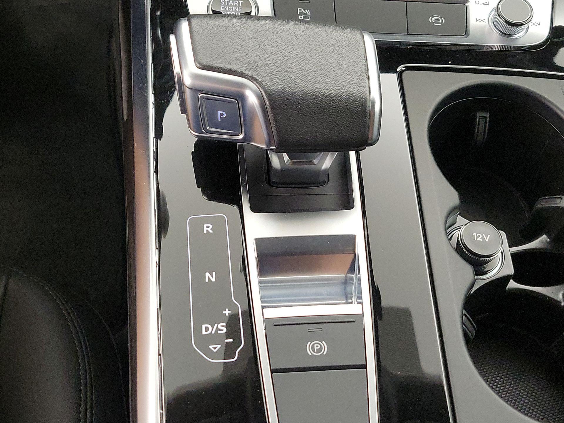 Thumbnail: 2022 Audi Q7 - 18