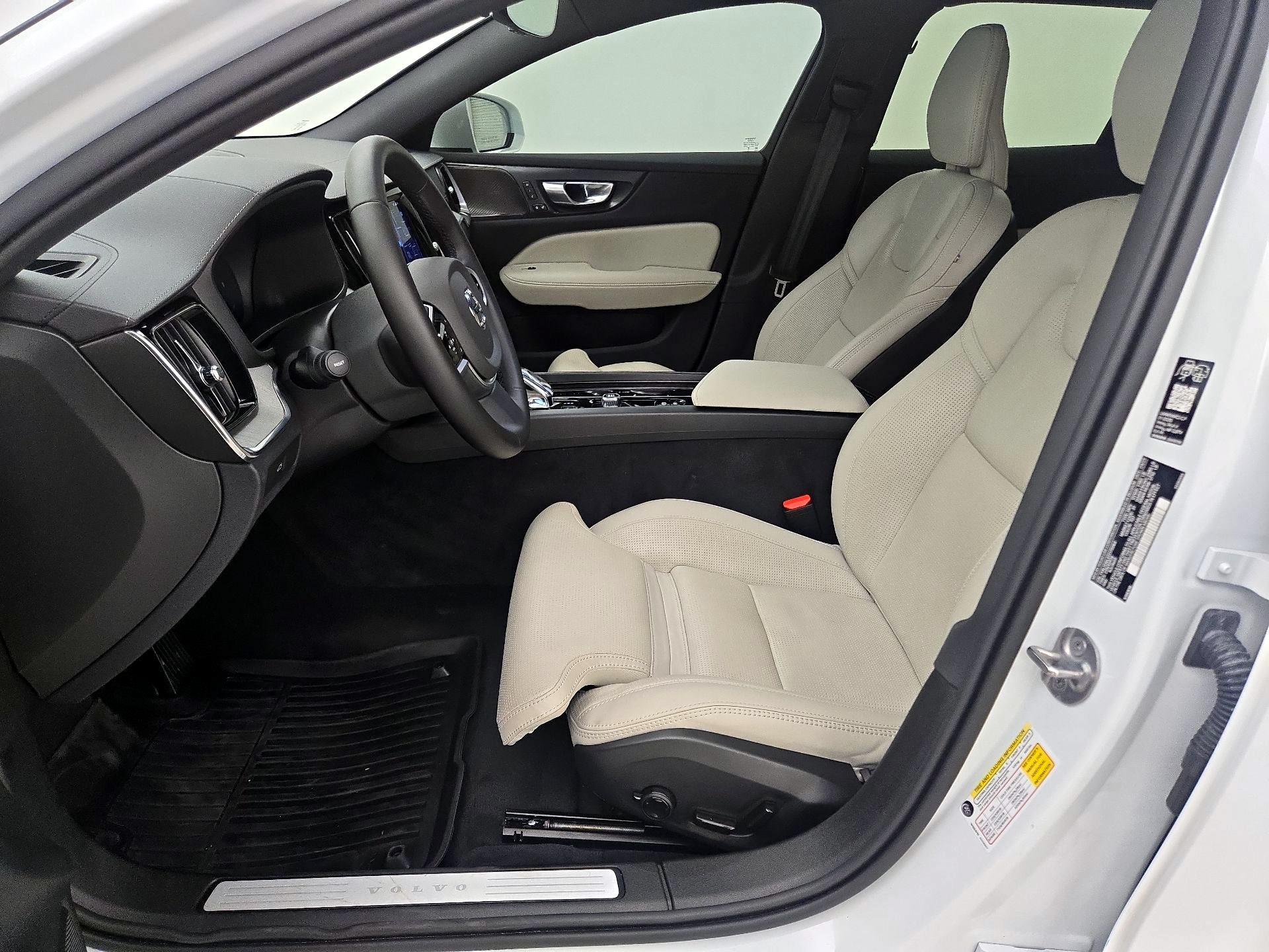 Thumbnail: 2026 Volvo S60 - 11