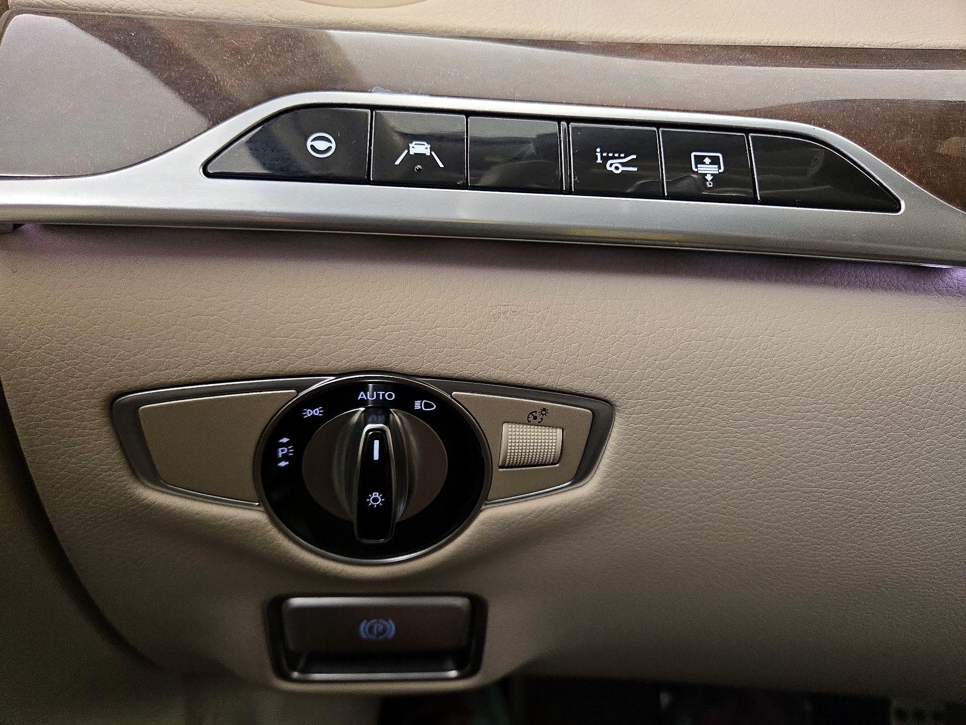 Thumbnail: 2019 Mercedes-Benz S-Class - 13