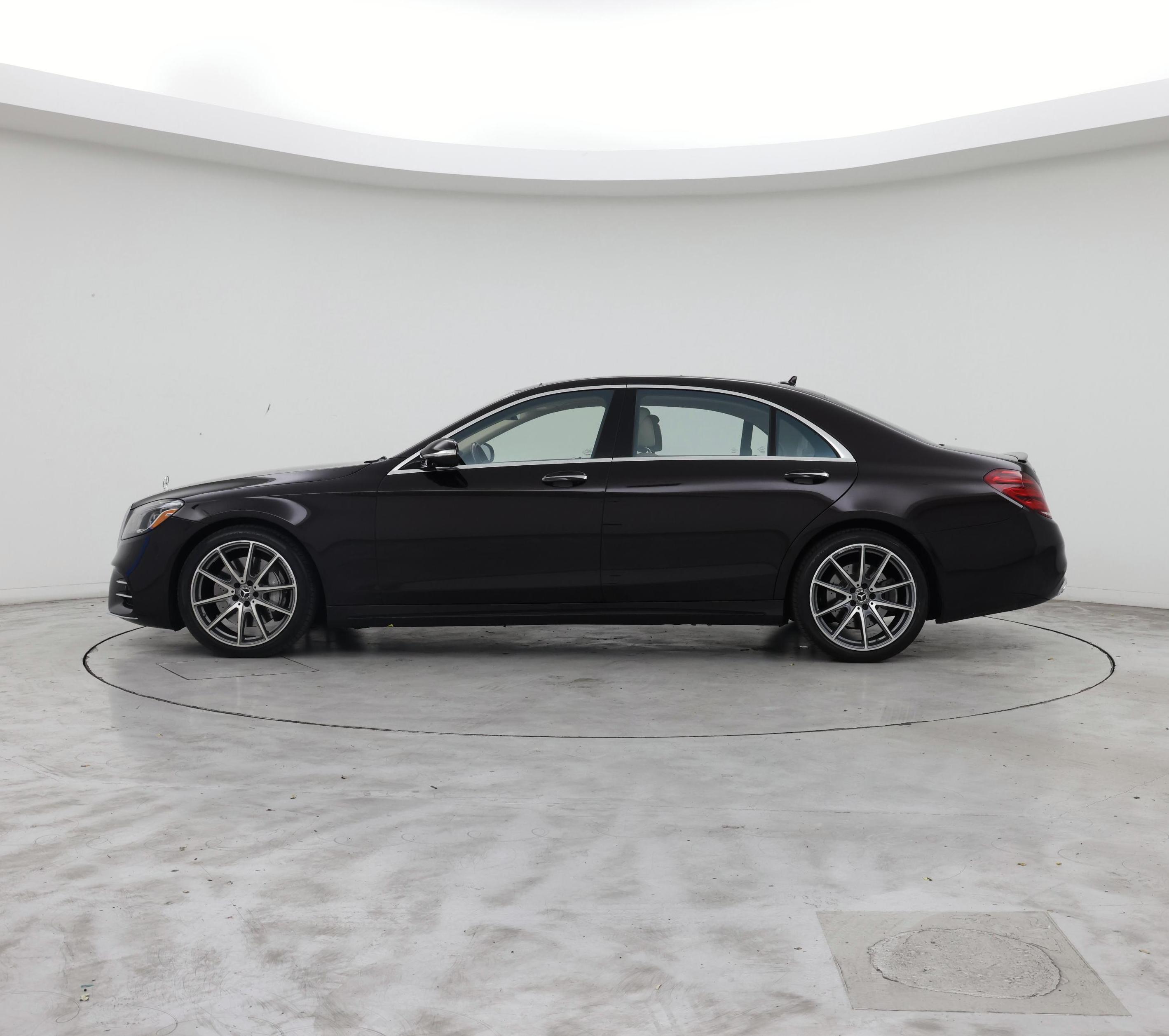 Thumbnail: 2019 Mercedes-Benz S-Class - 3