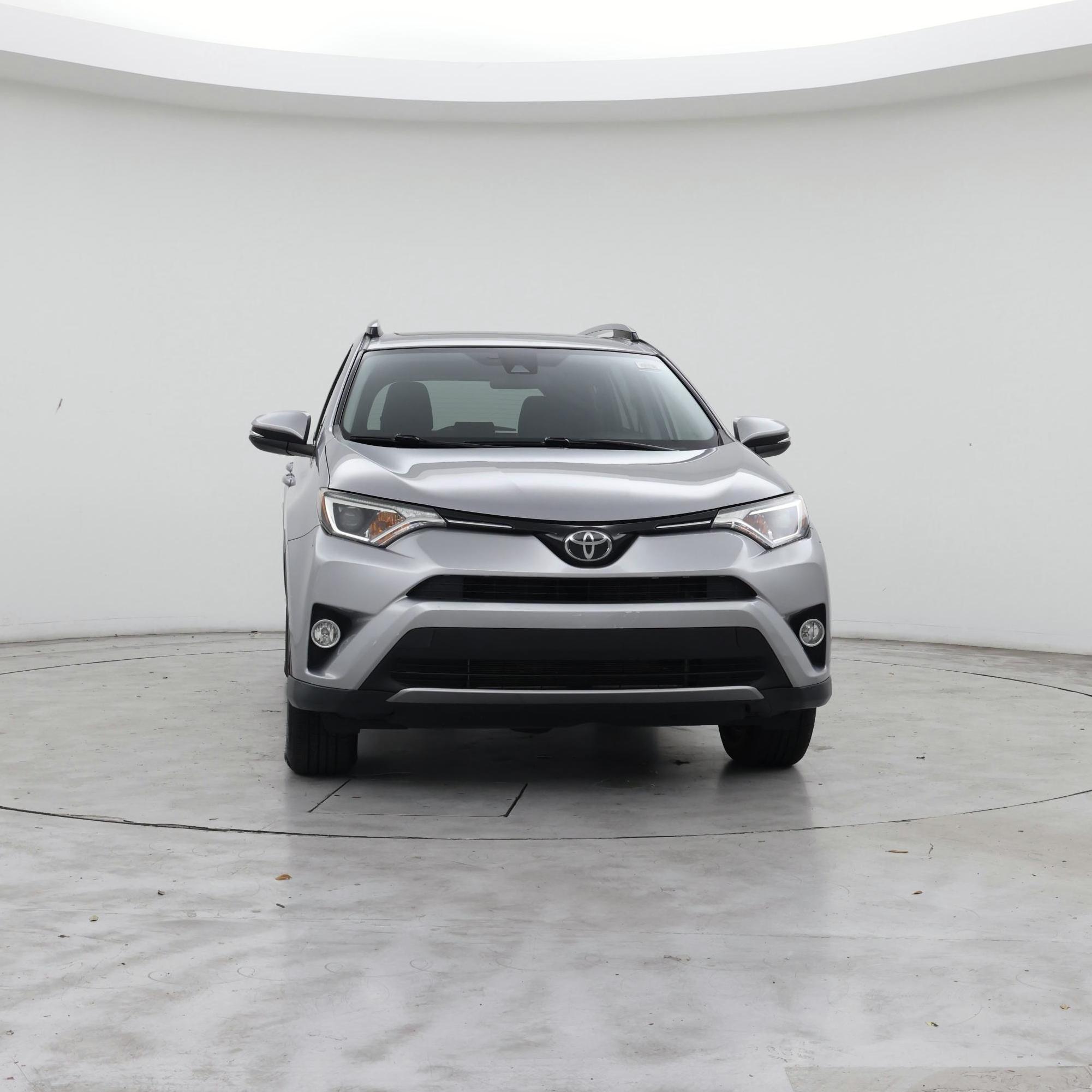 Thumbnail: 2018 Toyota RAV4 - 5