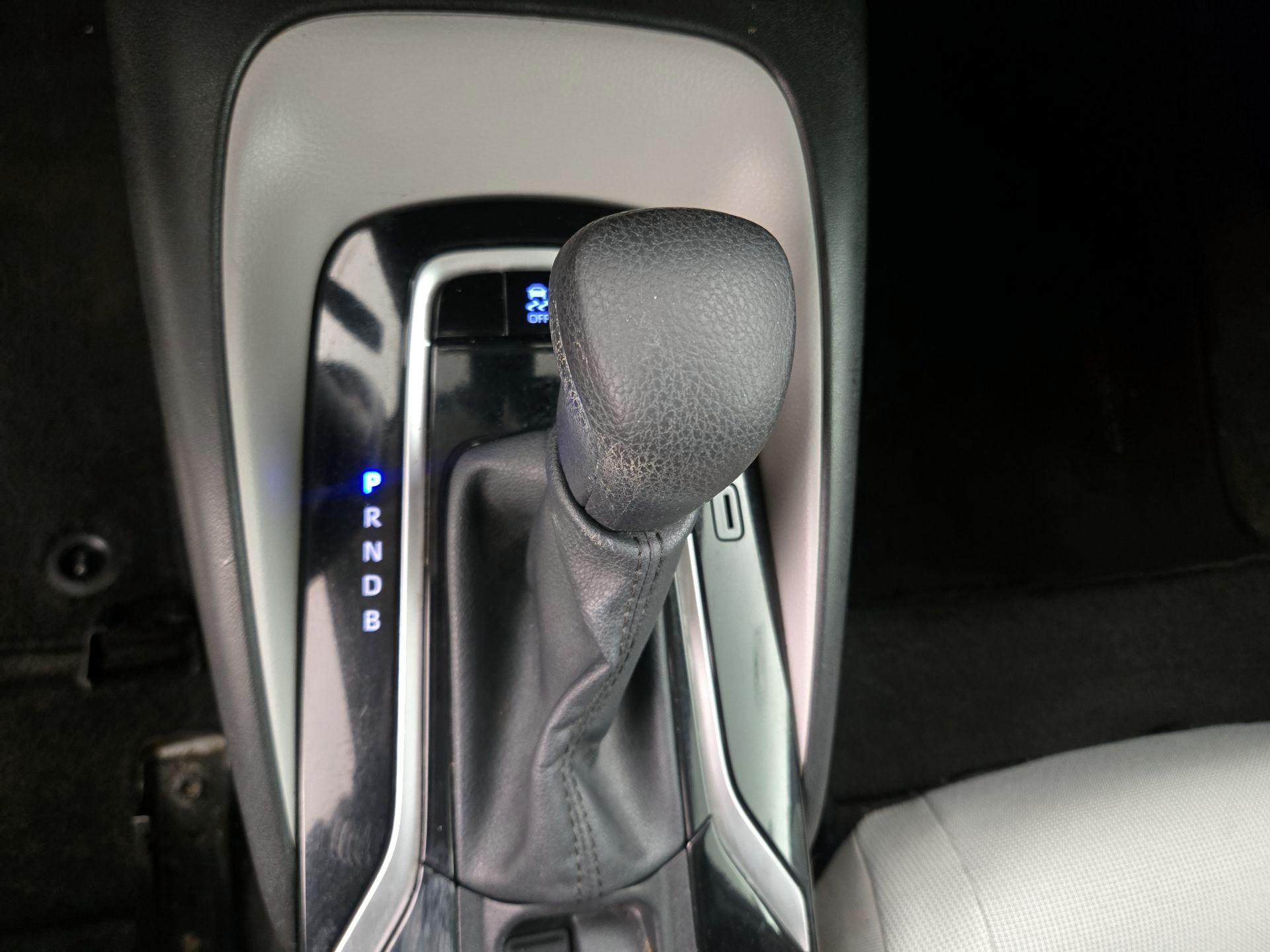 Thumbnail: 2021 Toyota Corolla - 17