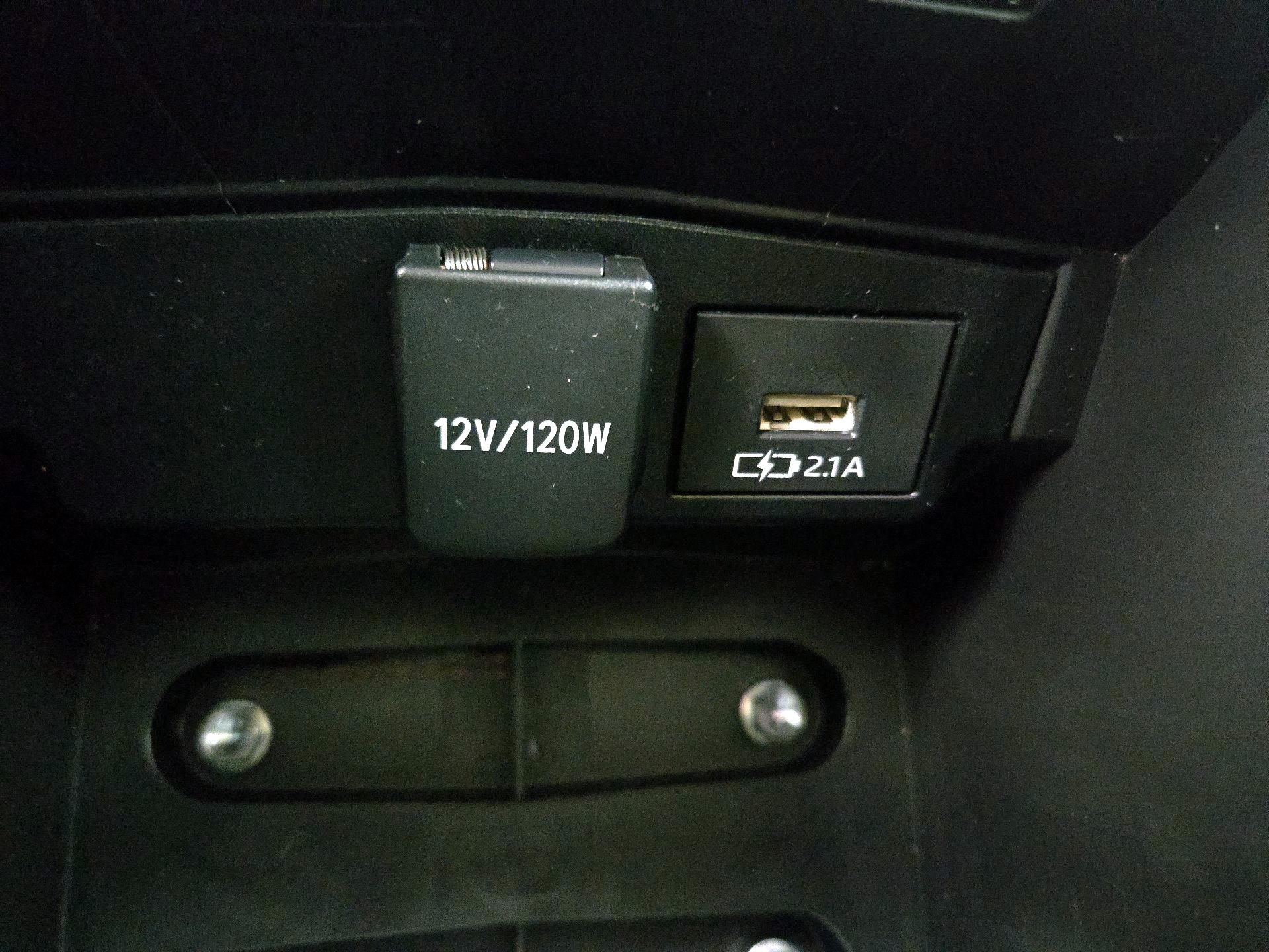 Thumbnail: 2021 Toyota Corolla - 18