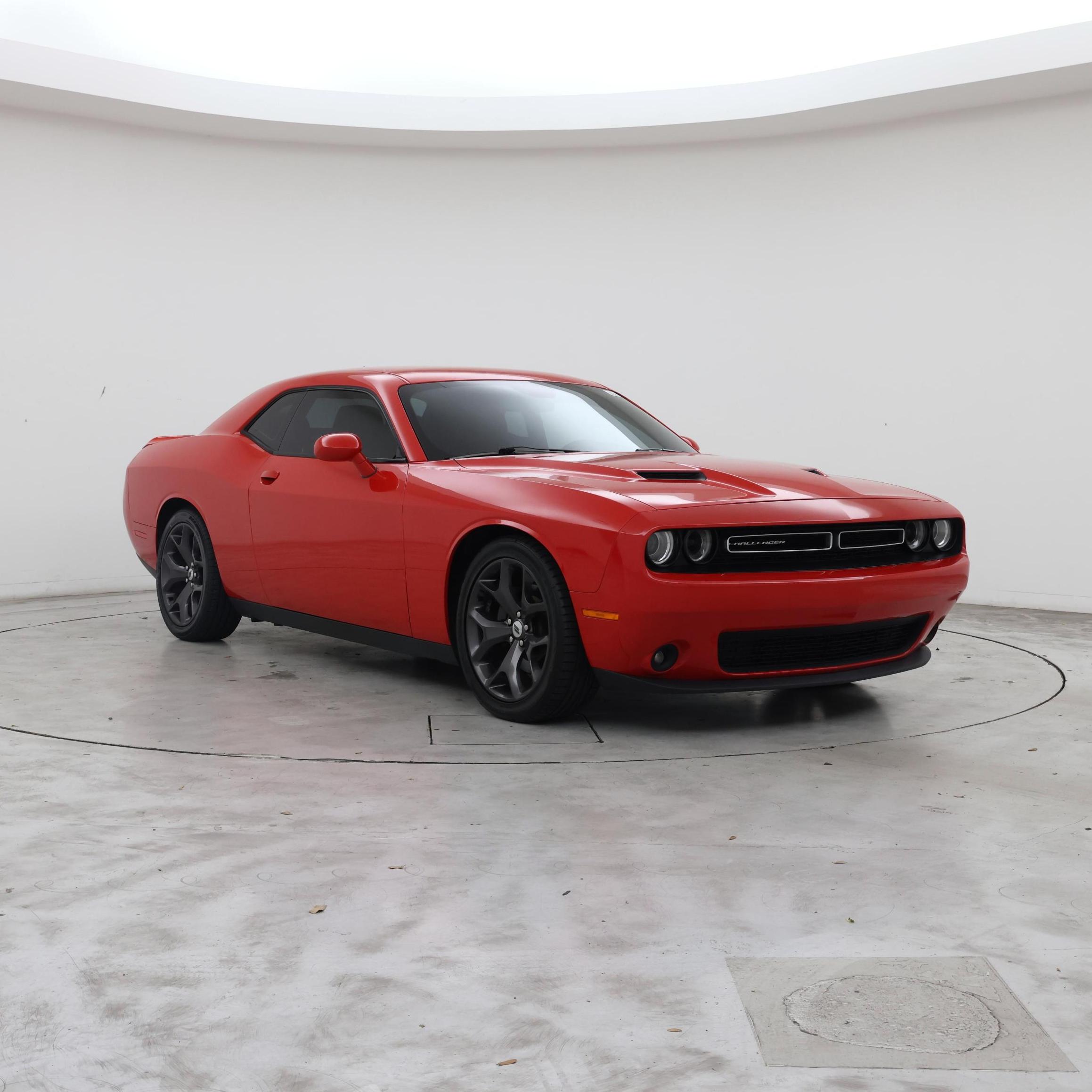 2018 Dodge Challenger SXT Plus RWD