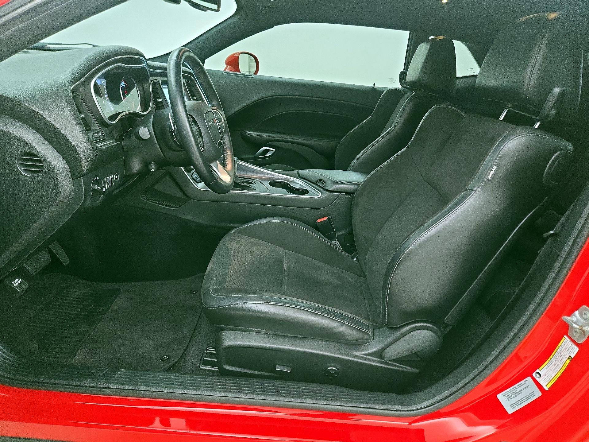 Thumbnail: 2018 Dodge Challenger - 11