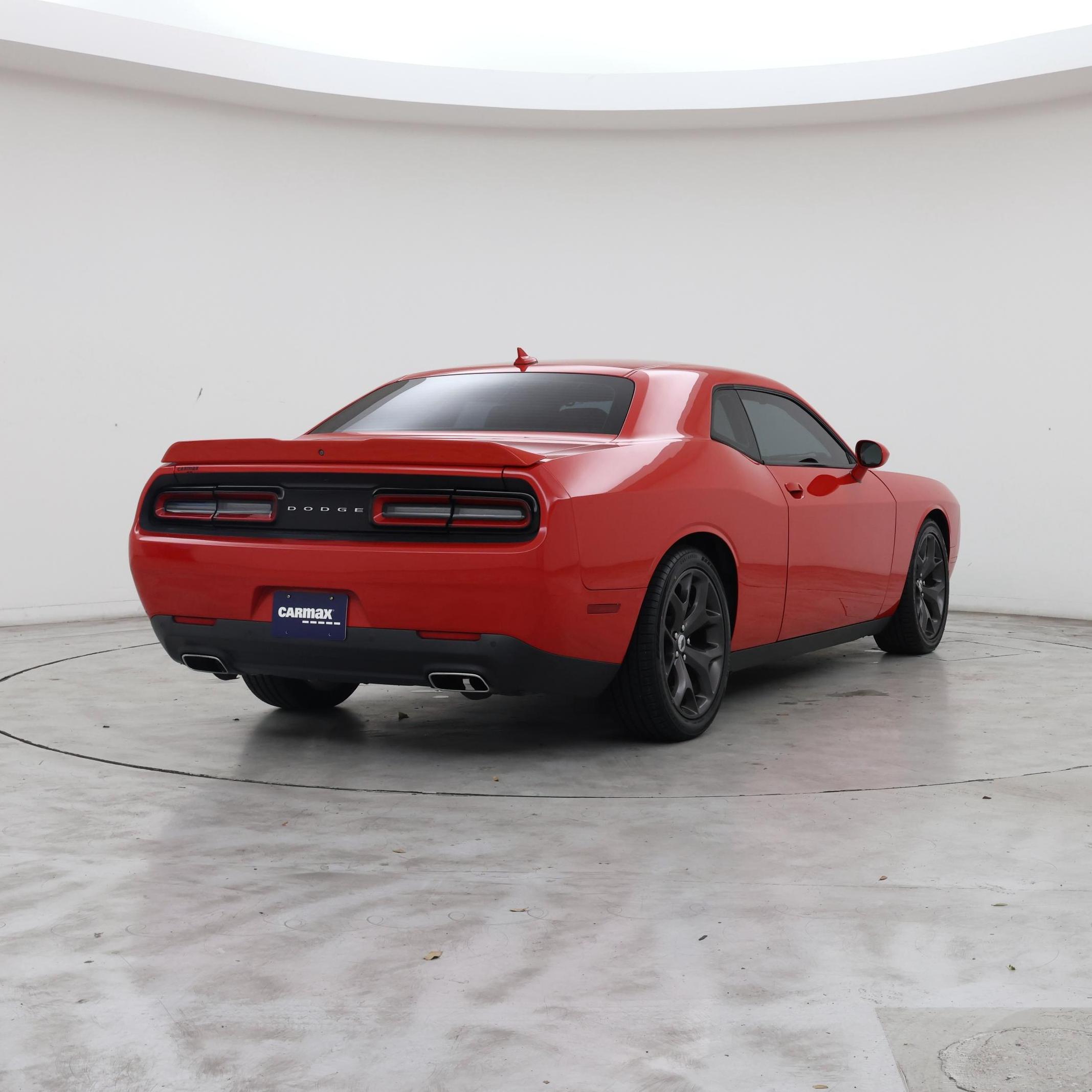 Thumbnail: 2018 Dodge Challenger - 8