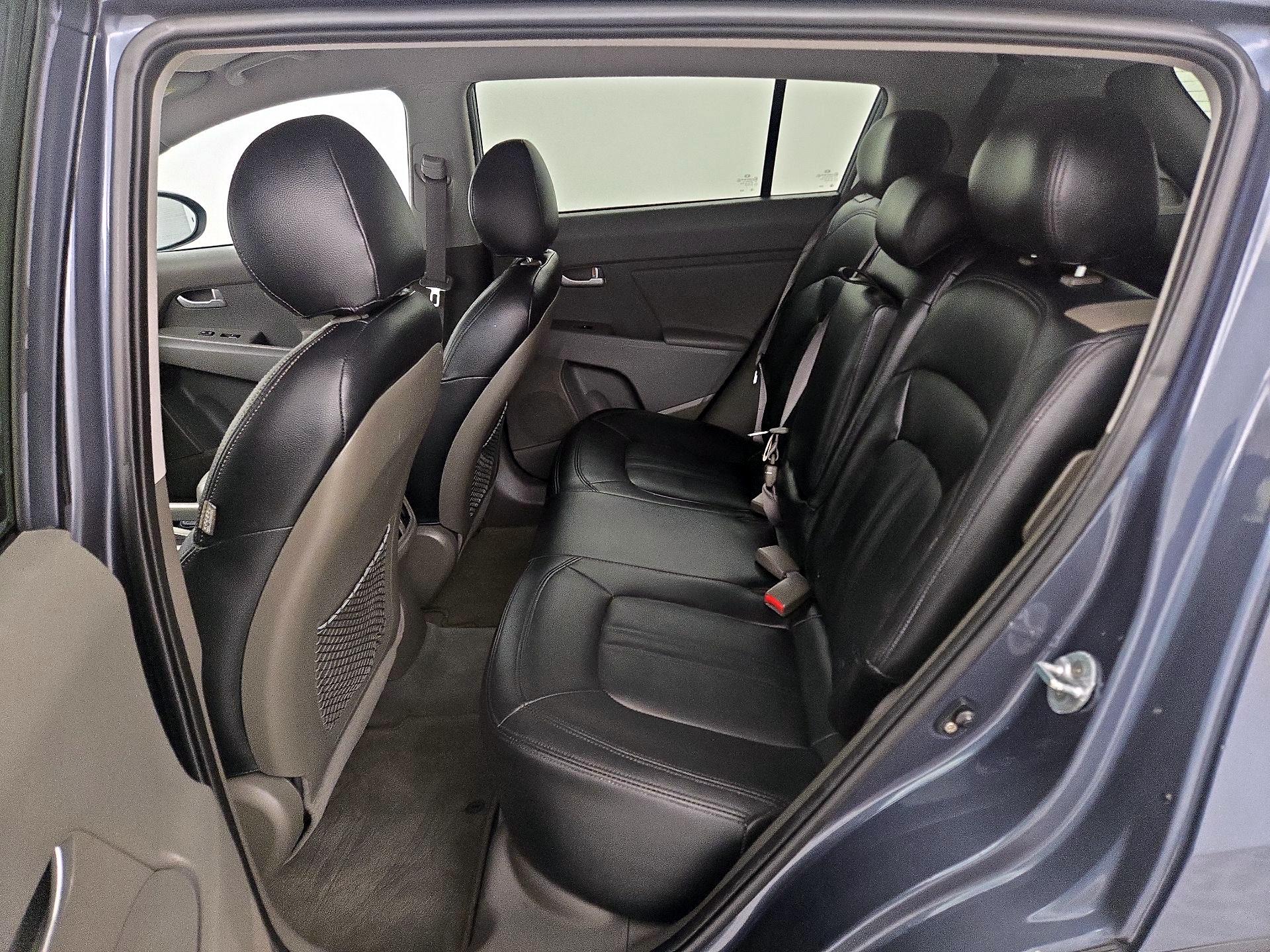 Thumbnail: 2014 Kia Sportage - 19