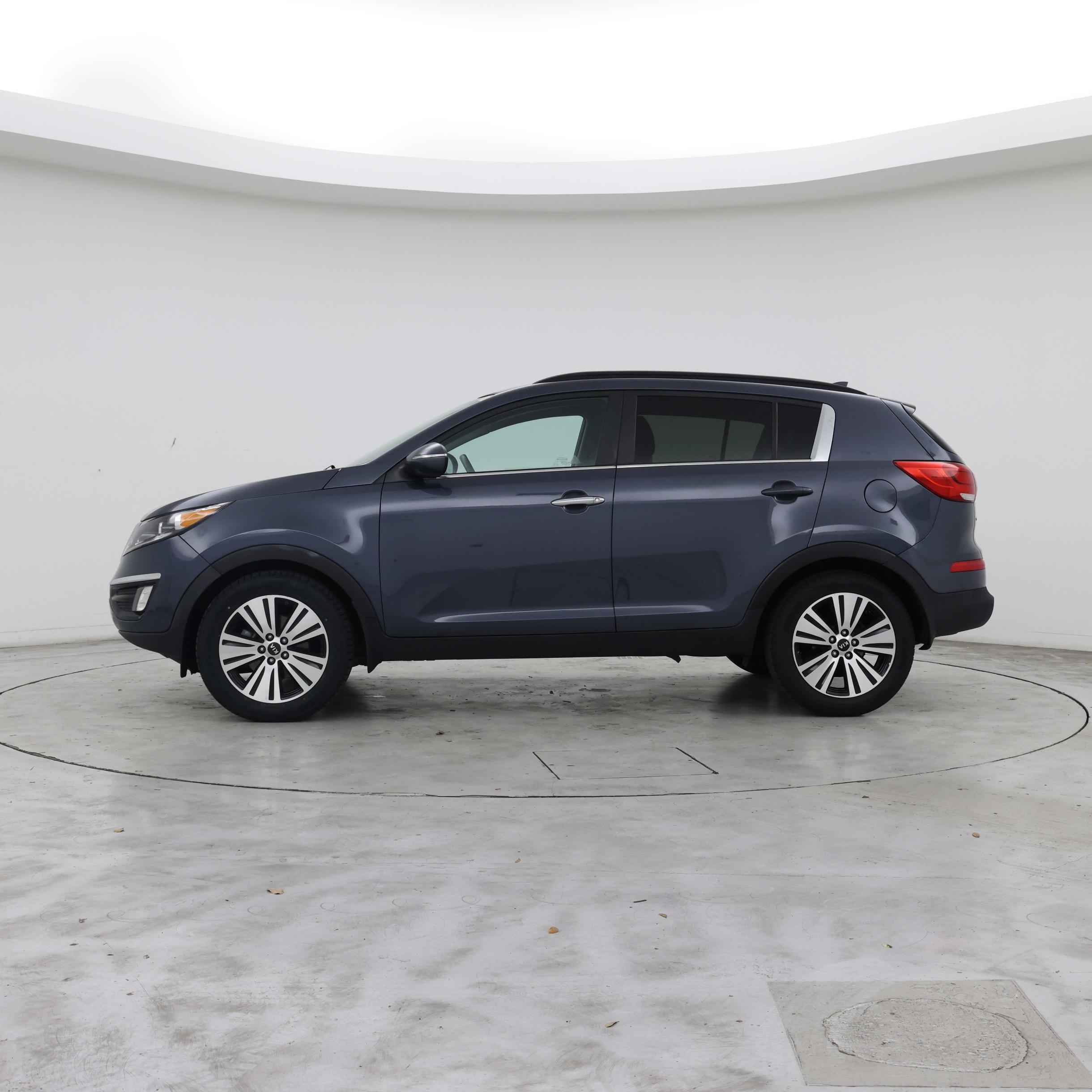 Thumbnail: 2014 Kia Sportage - 3