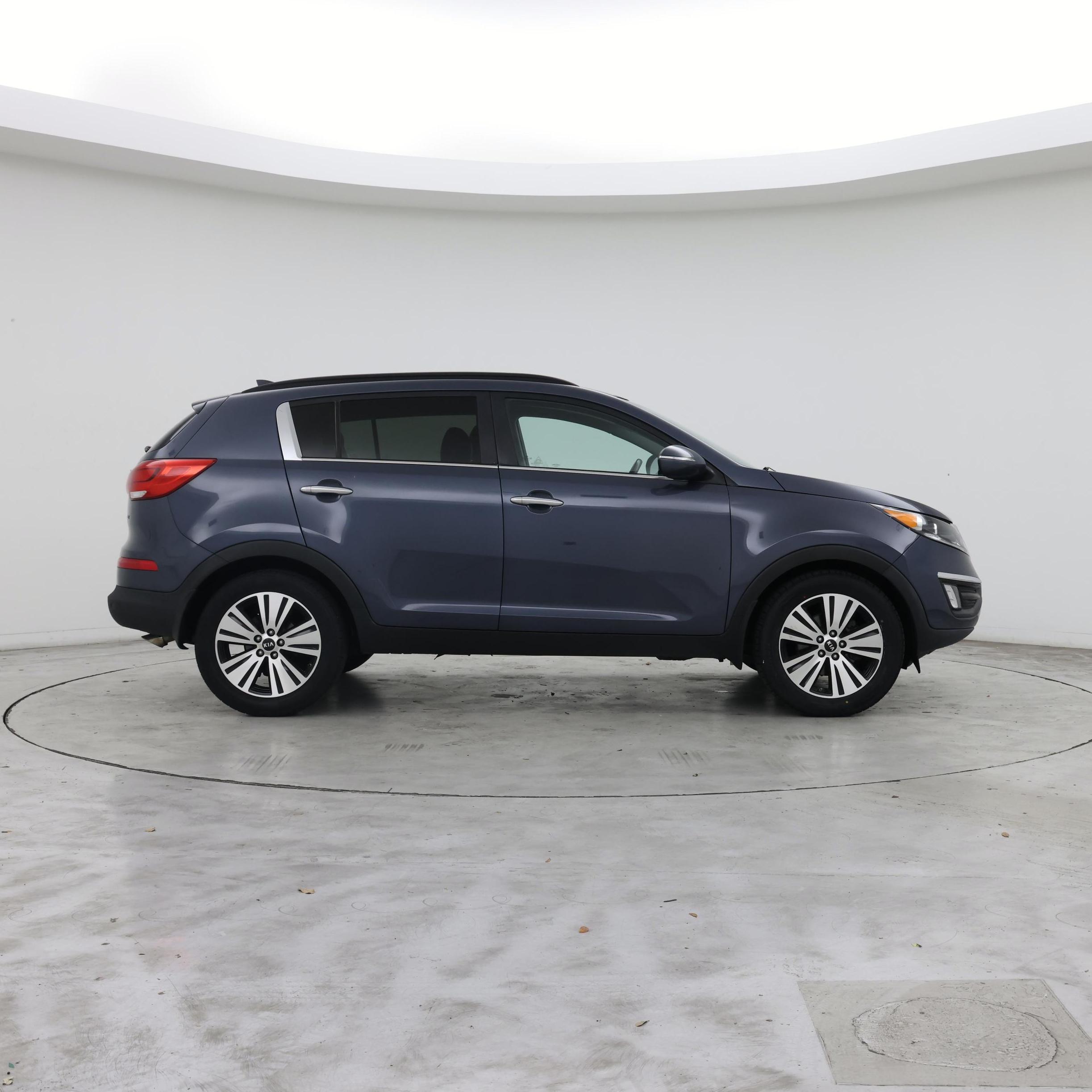 Thumbnail: 2014 Kia Sportage - 7