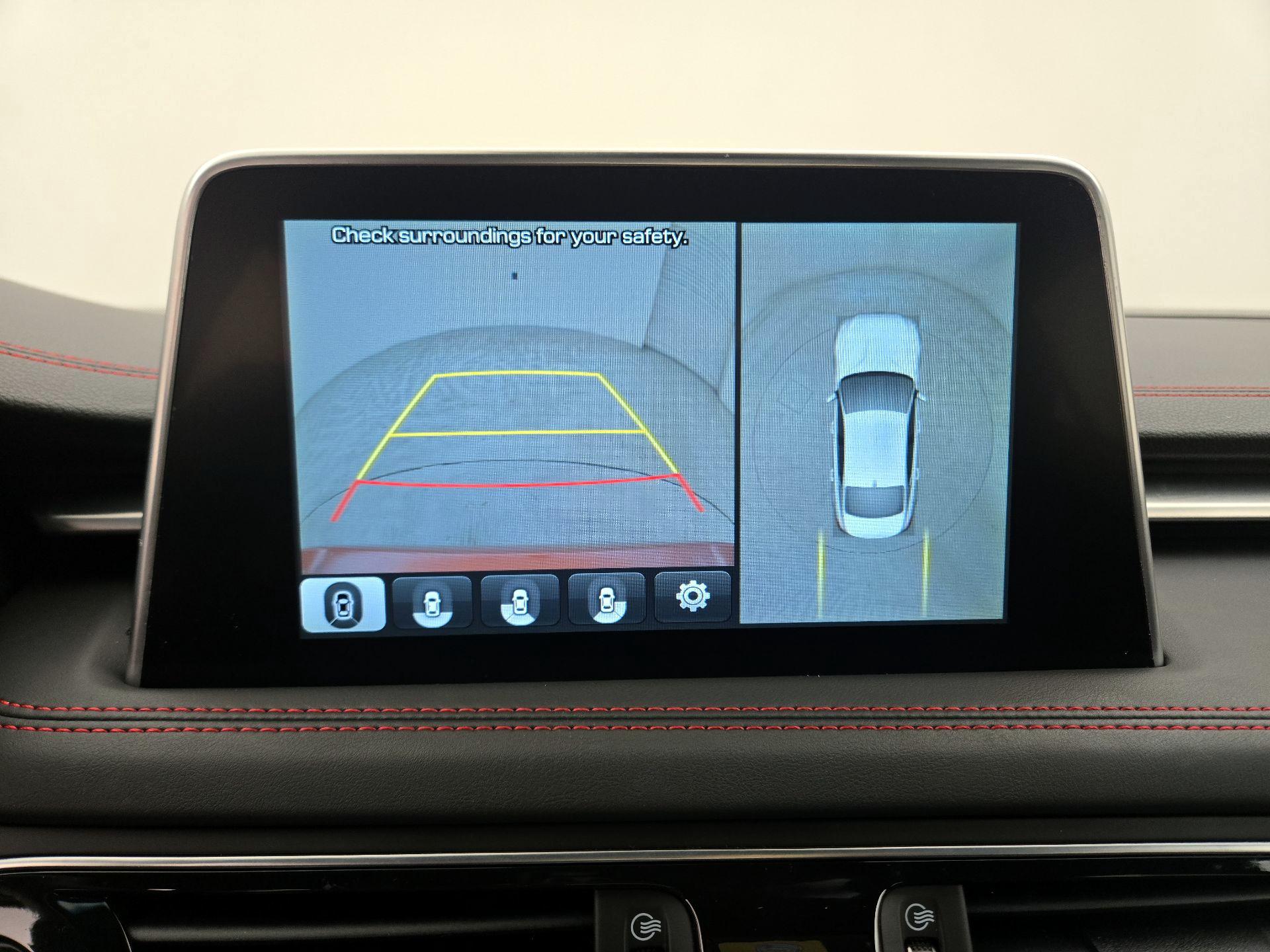 Thumbnail: 2020 Genesis G70 - 15