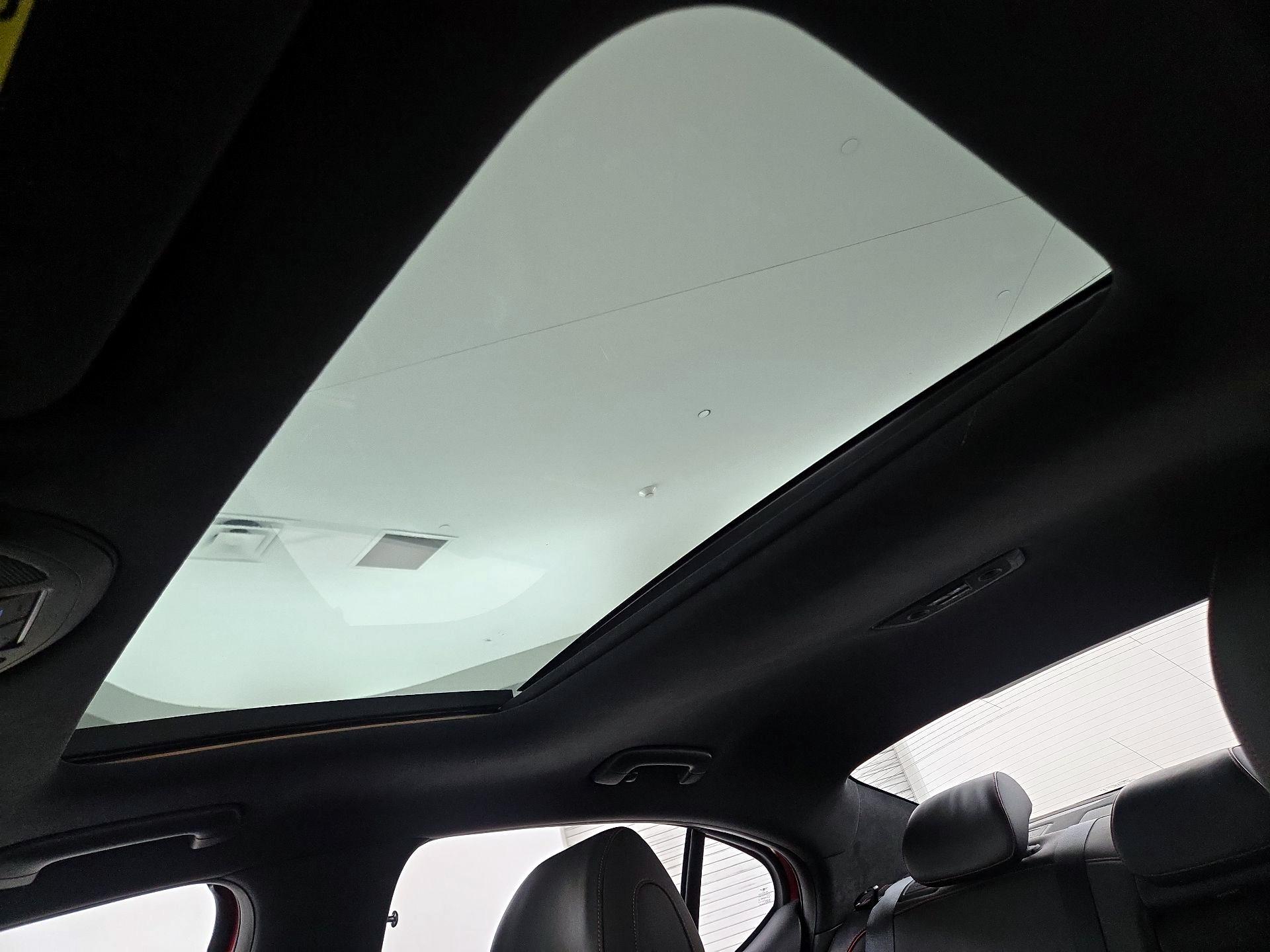 Thumbnail: 2020 Genesis G70 - 20