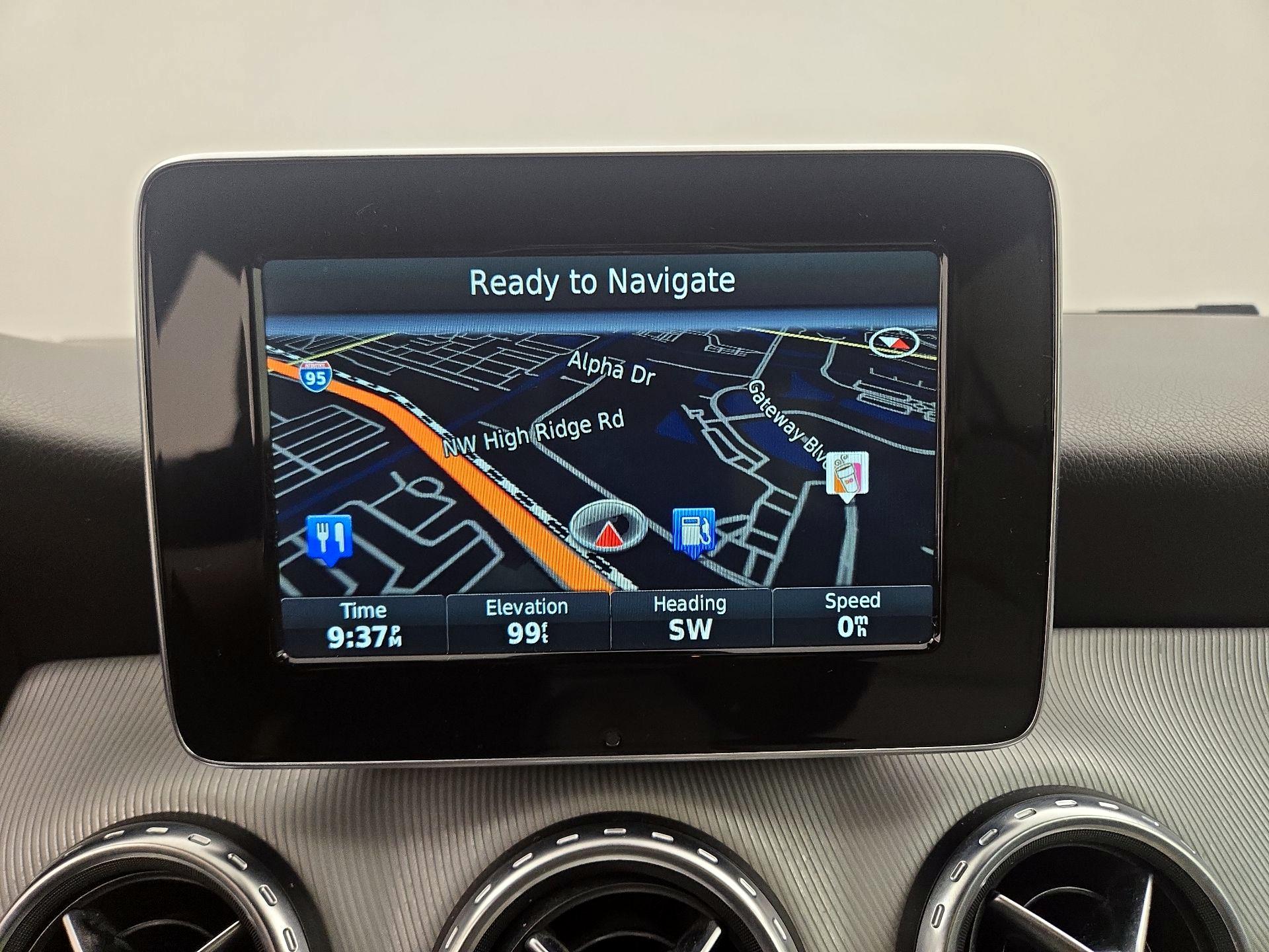 Thumbnail: 2016 Mercedes-Benz GLA - 14