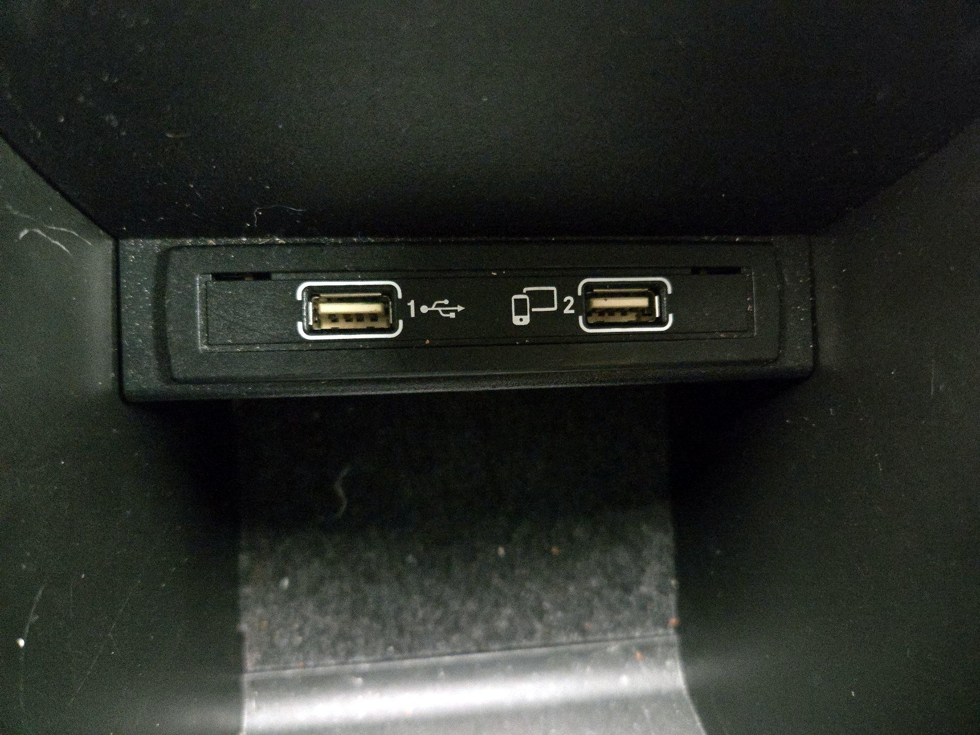 Thumbnail: 2016 Mercedes-Benz GLA - 19