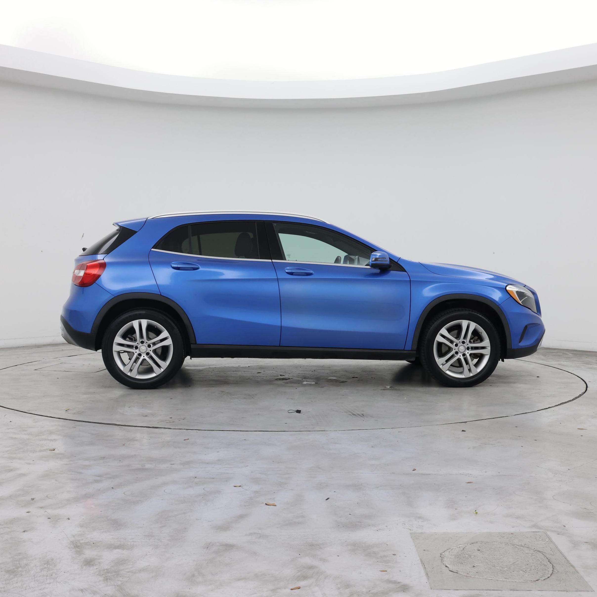 Thumbnail: 2016 Mercedes-Benz GLA - 7