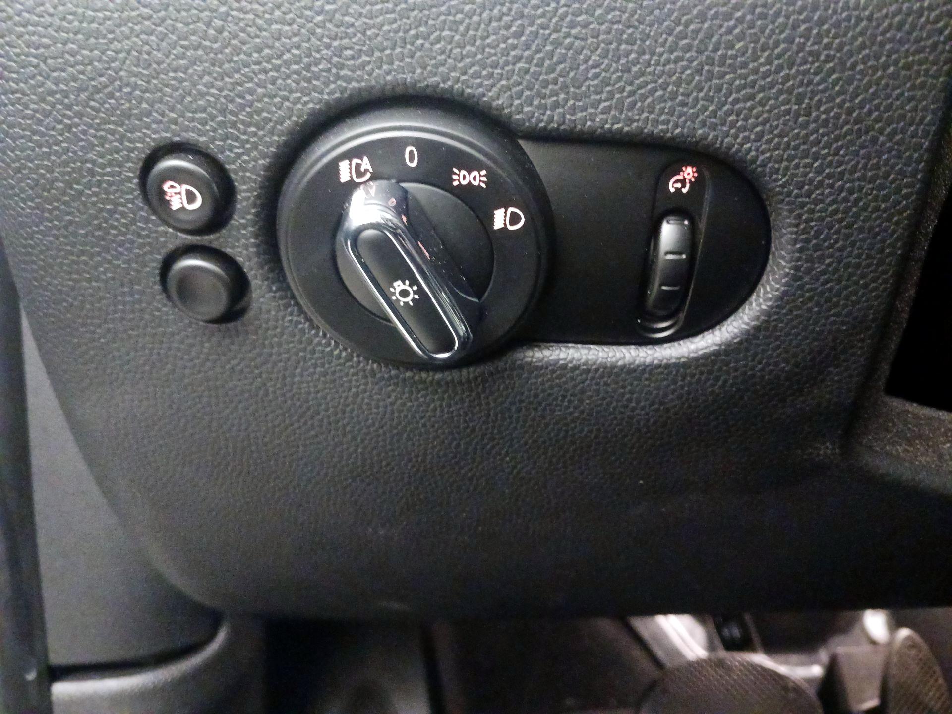 Thumbnail: 2023 MINI Cooper Hardtop - 13